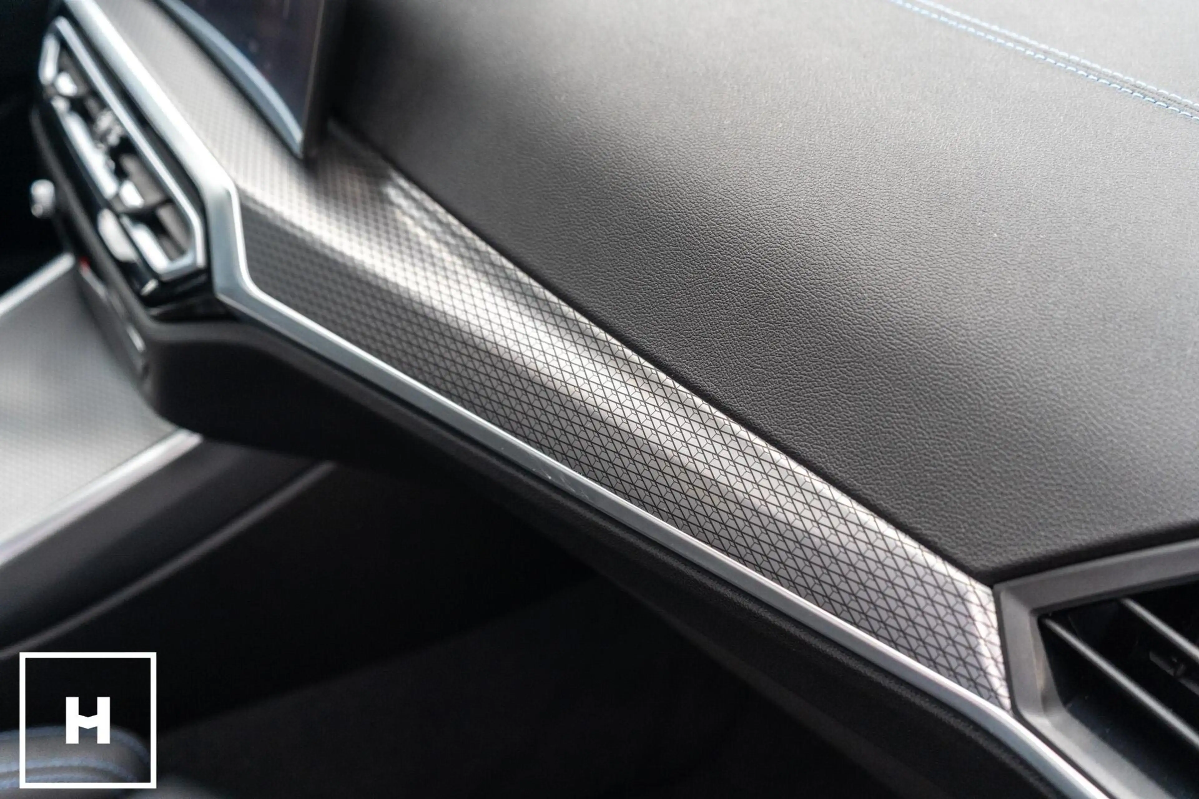 BMW 330 3-serie 330e xDrive M-Sport Pro | M-Stoelen! | Ada — photo 46
