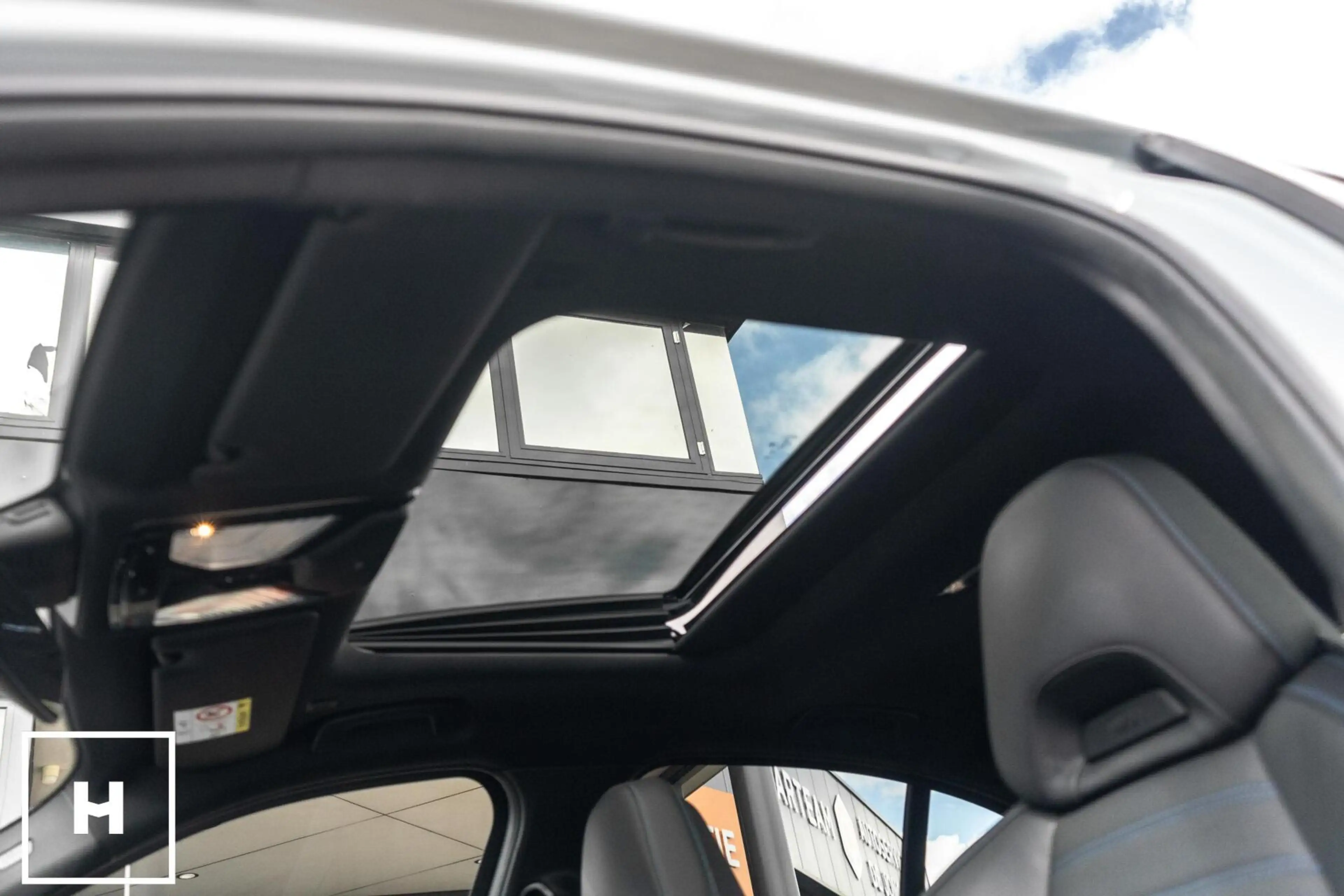 BMW 330 3-serie 330e xDrive M-Sport Pro | M-Stoelen! | Ada — photo 9