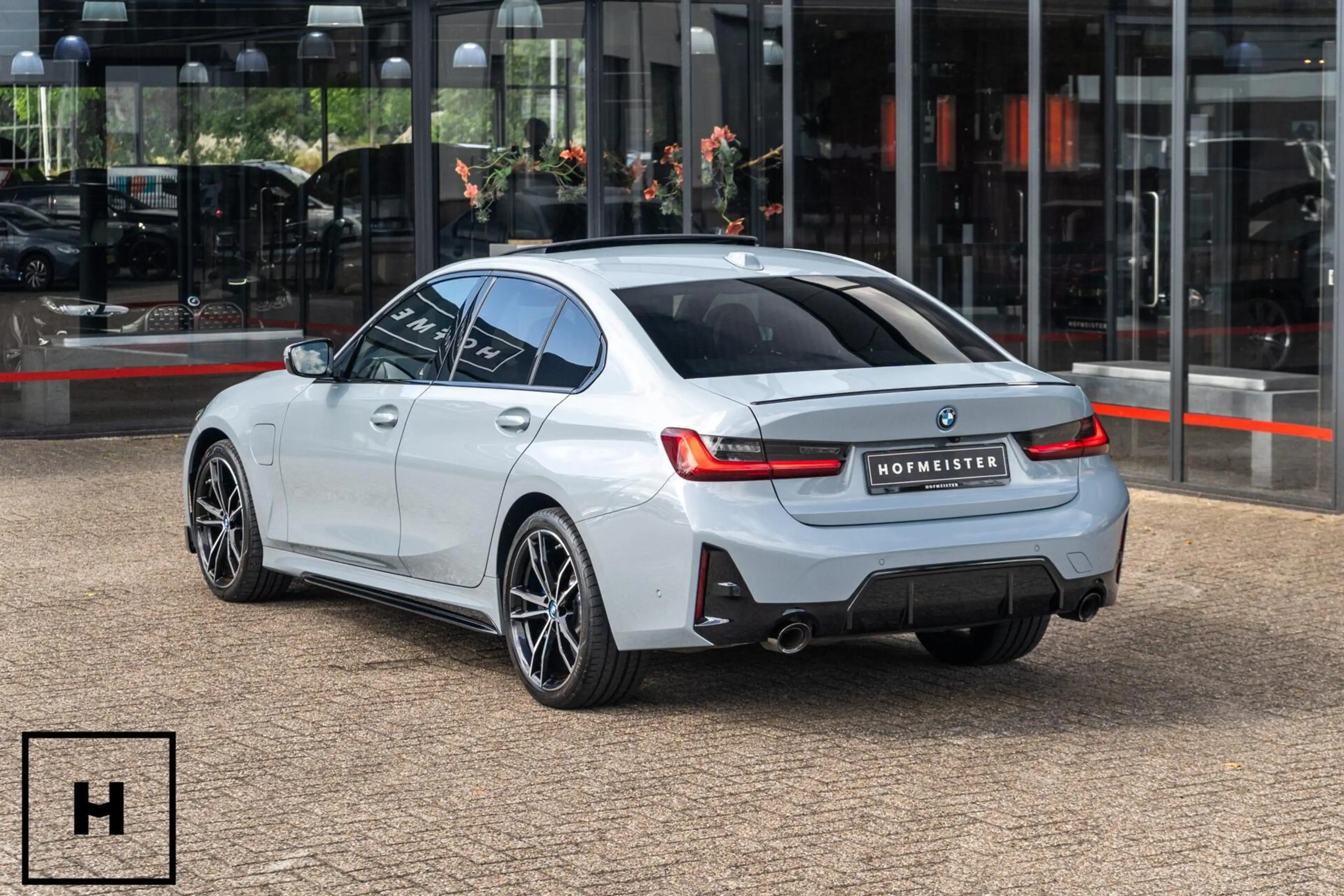 BMW 330 3-serie 330e xDrive M-Sport Pro | M-Stoelen! | Ada — photo 3