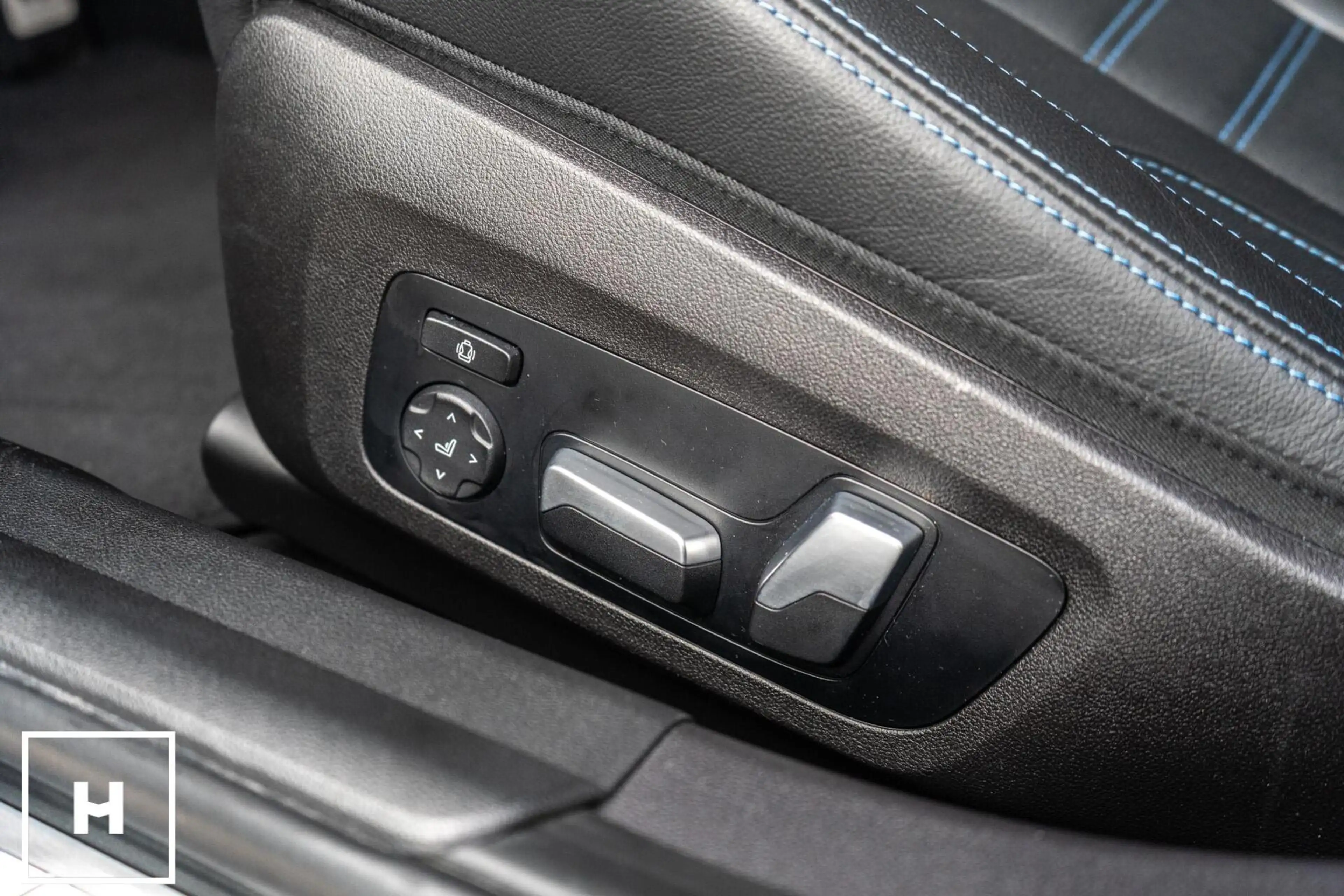 BMW 330 3-serie 330e xDrive M-Sport Pro | M-Stoelen! | Ada — photo 13
