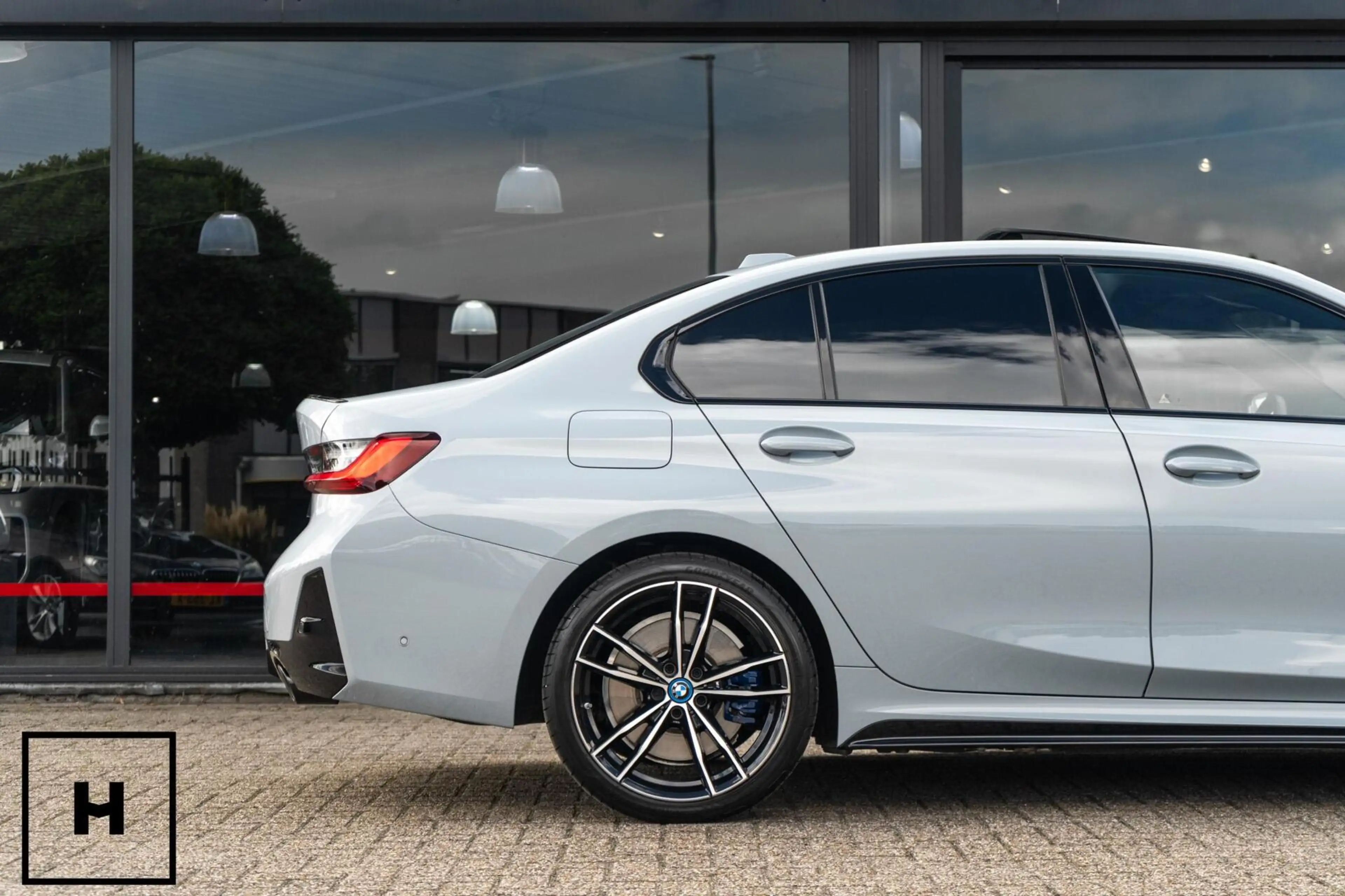 BMW 330 3-serie 330e xDrive M-Sport Pro | M-Stoelen! | Ada — photo 17