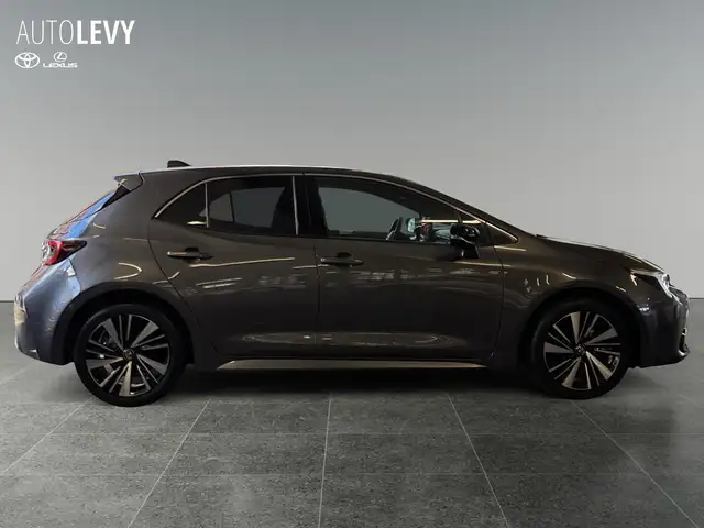 Toyota Corolla view 7