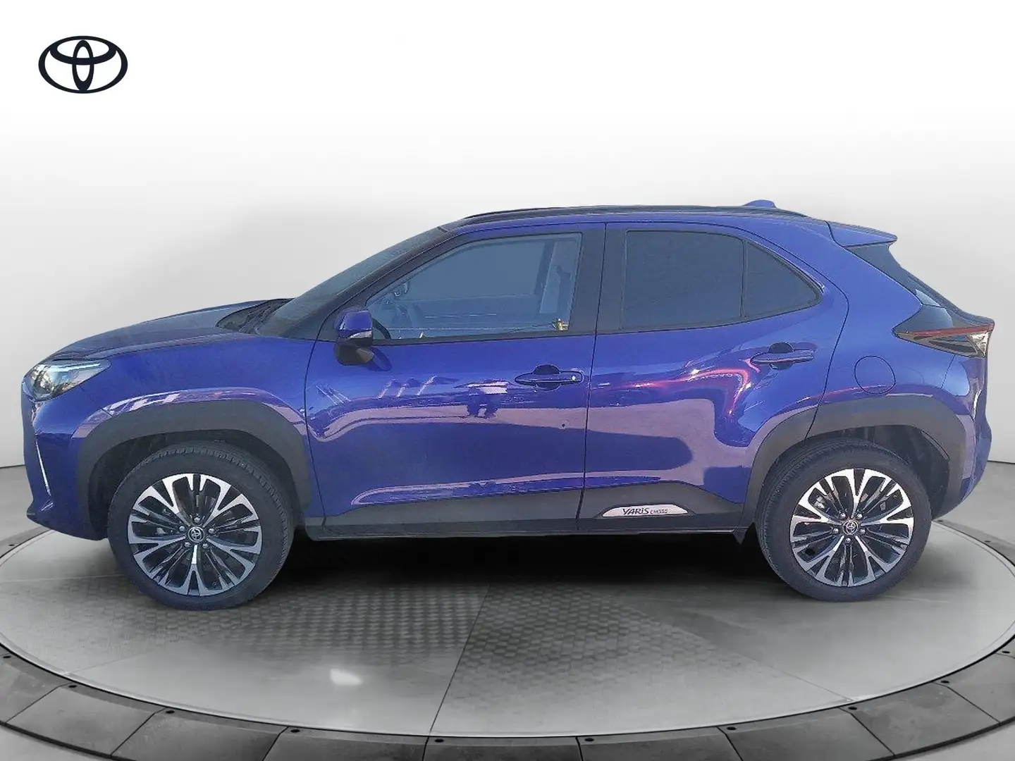 Toyota Yaris Cross Yaris Cross 1.5 Hybrid 130 CV 5p. E-CVT Lounge Blu/Azzurro - 2