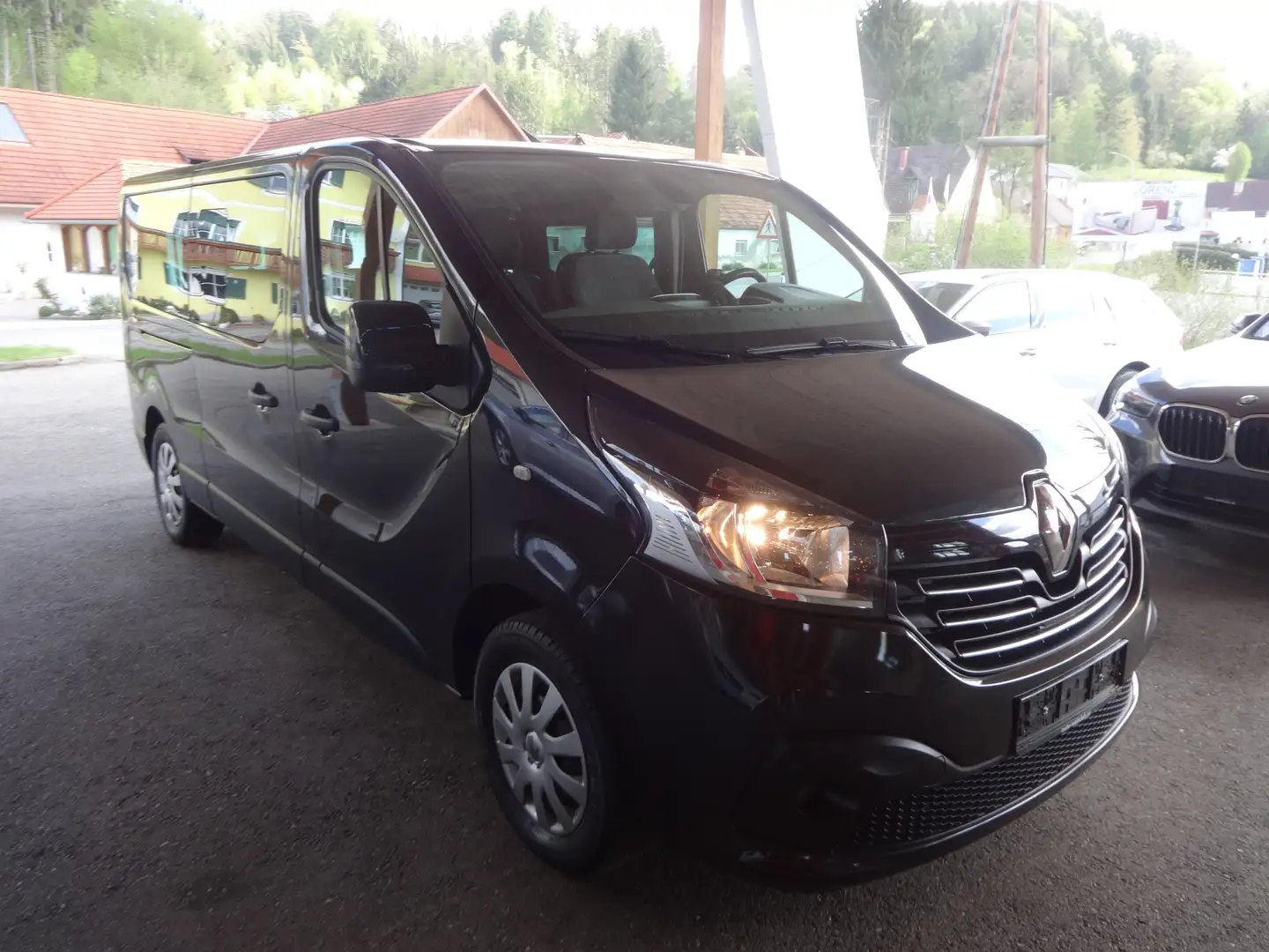 Renault Trafic L2H1 2,9t (8/9 Sitze) Expression 2 Schiebetüren - 2