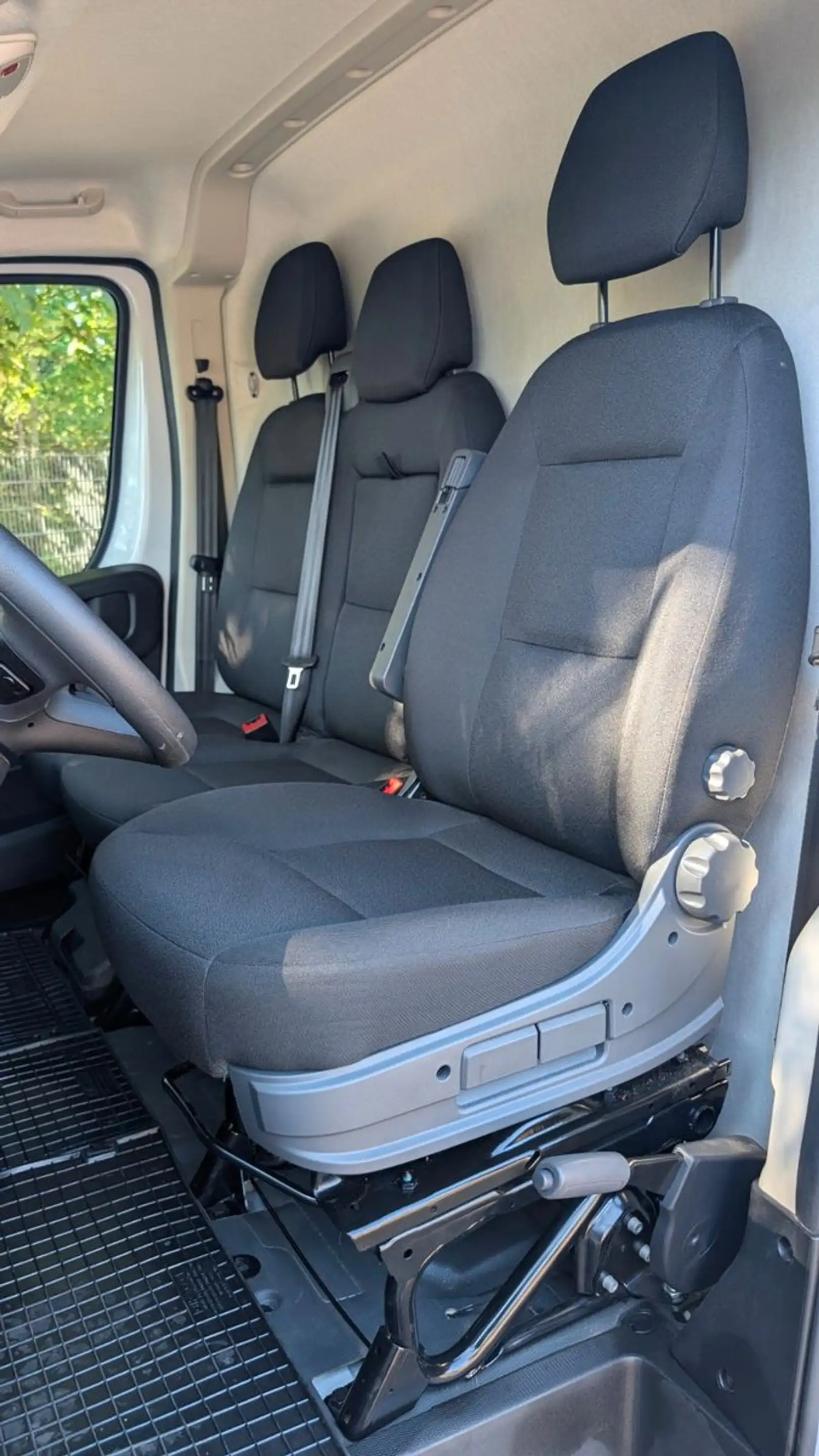 Citroen Jumper 35 Heavy L4H2 BlueHDi 180 — photo 13