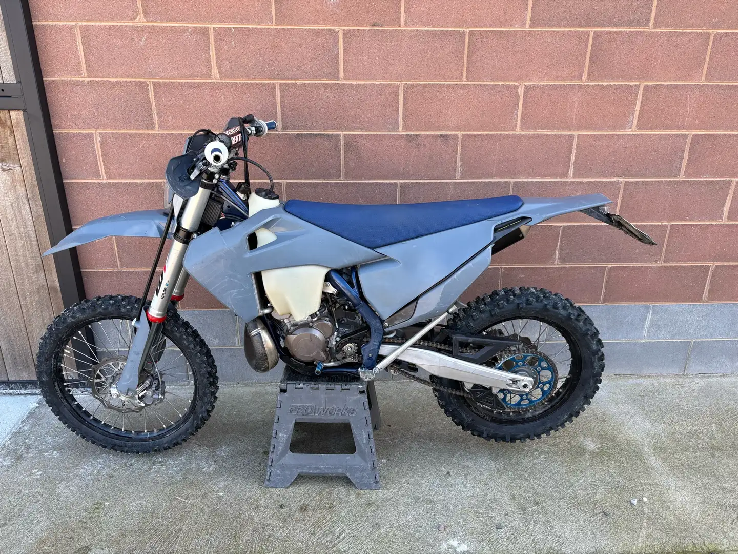 Husqvarna TE 300 my 2023 - 2
