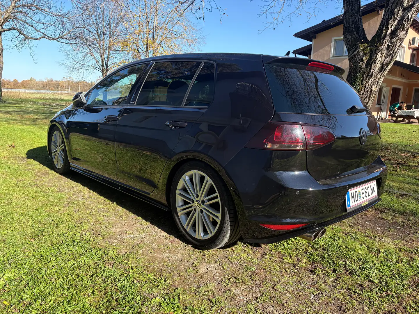 Volkswagen Golf Golf R-Line 1,6 TDI Schwarz - 2