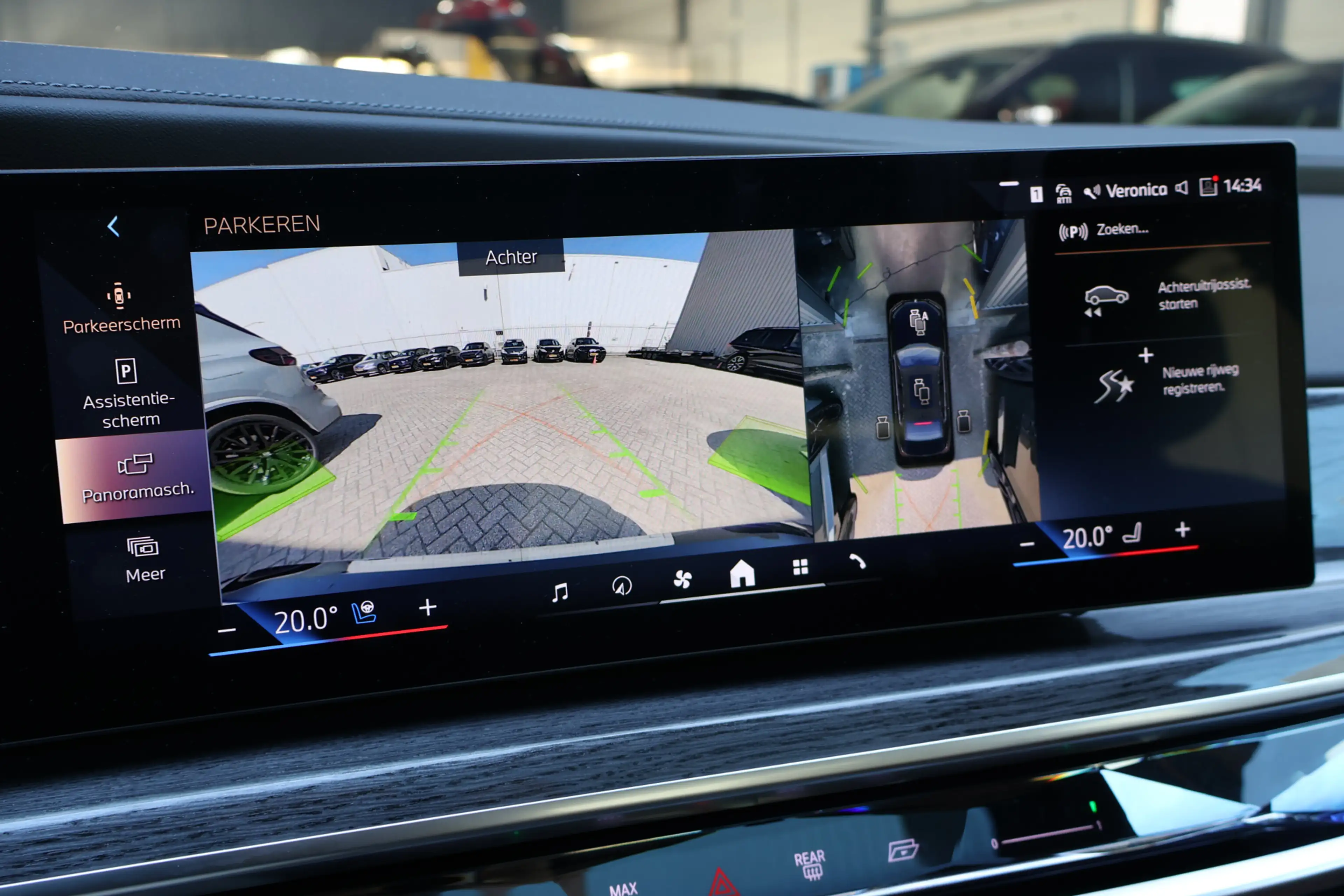 BMW 750 7 Serie 750e xDrive M Sport Automaat / Panoramadak — photo 13