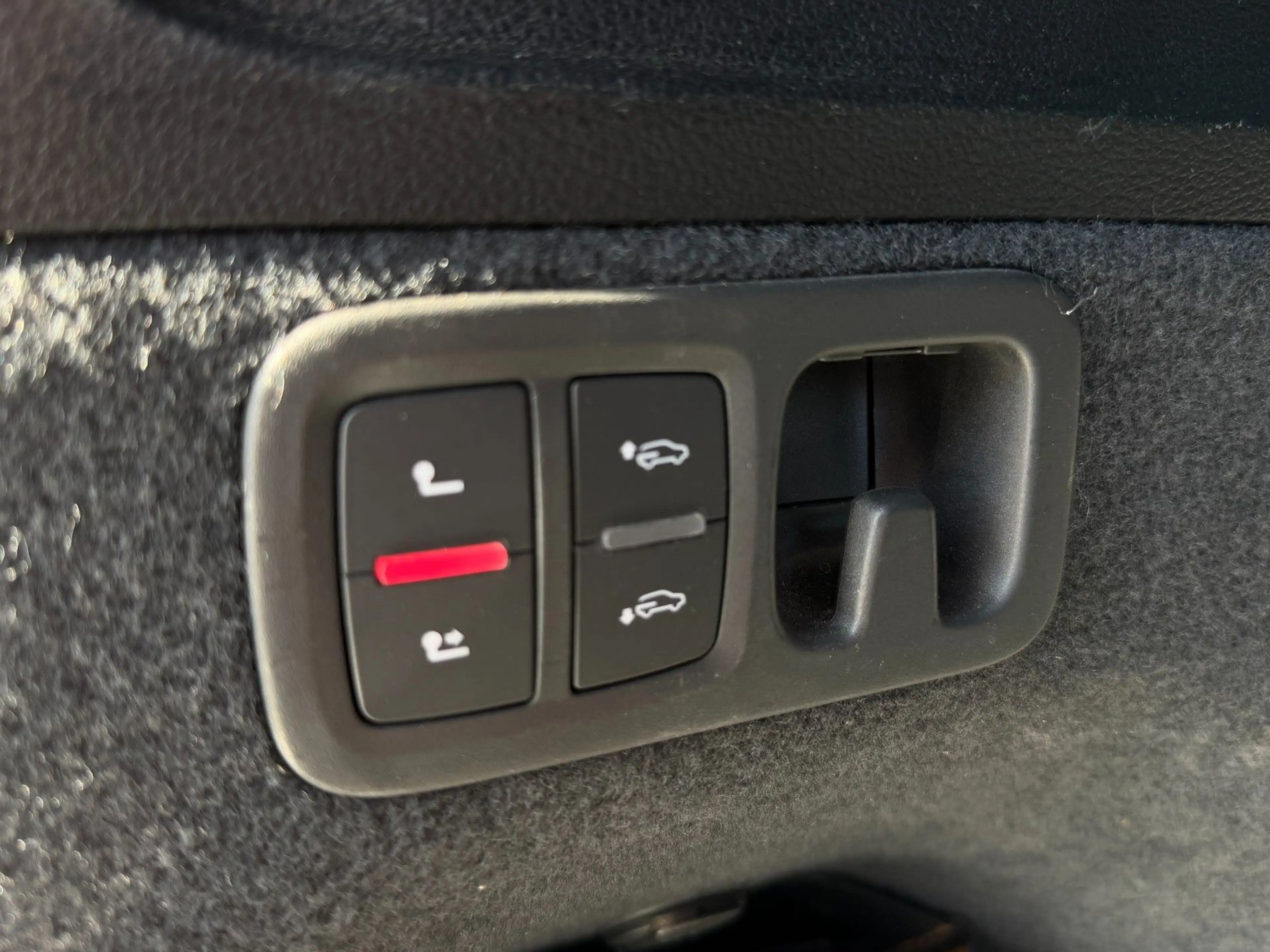 Audi SQ7 4.0 TDI S-Line quattro V8/PANORAMA/ACC — photo 14