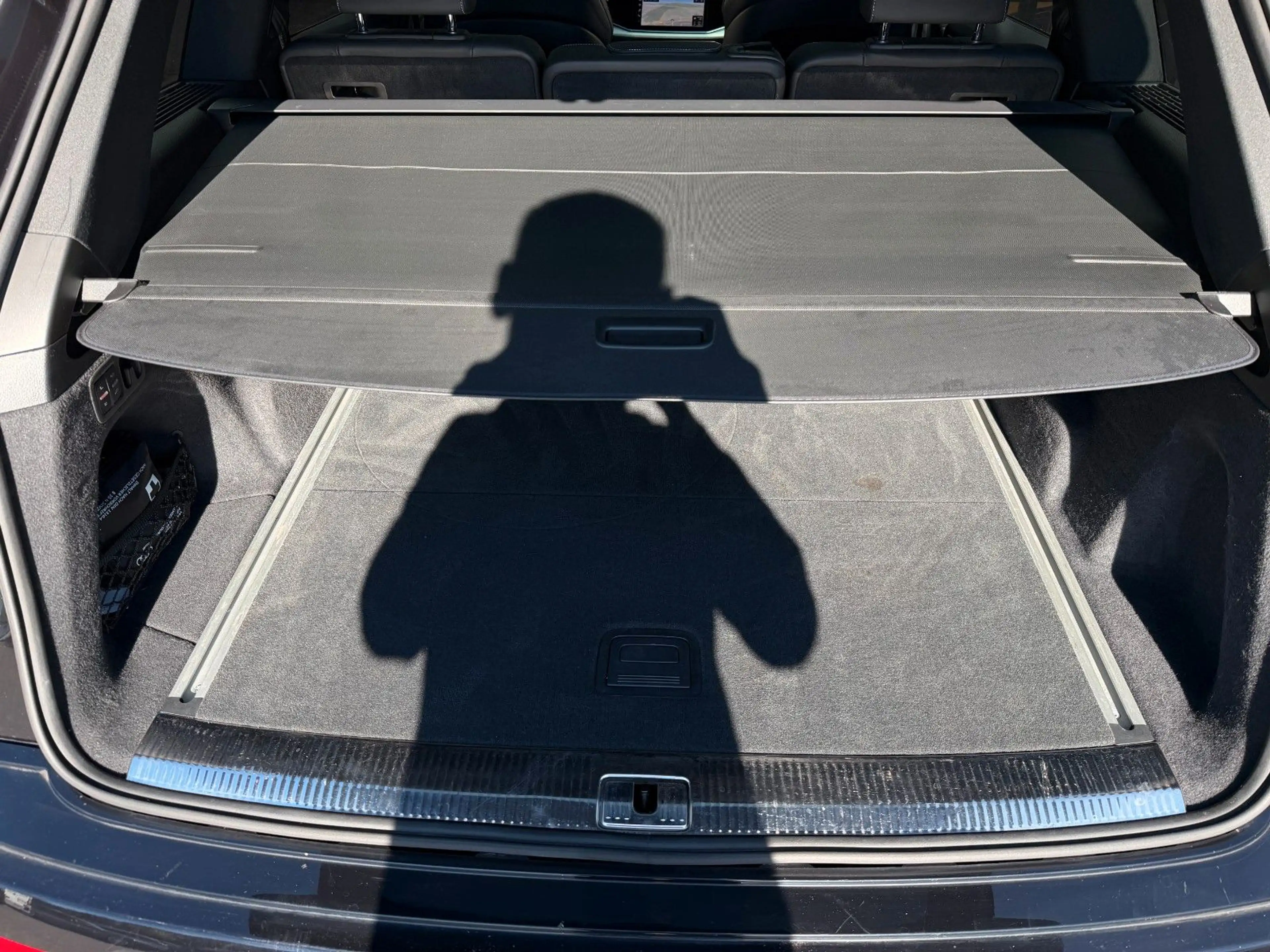 Audi SQ7 4.0 TDI S-Line quattro V8/PANORAMA/ACC — photo 12