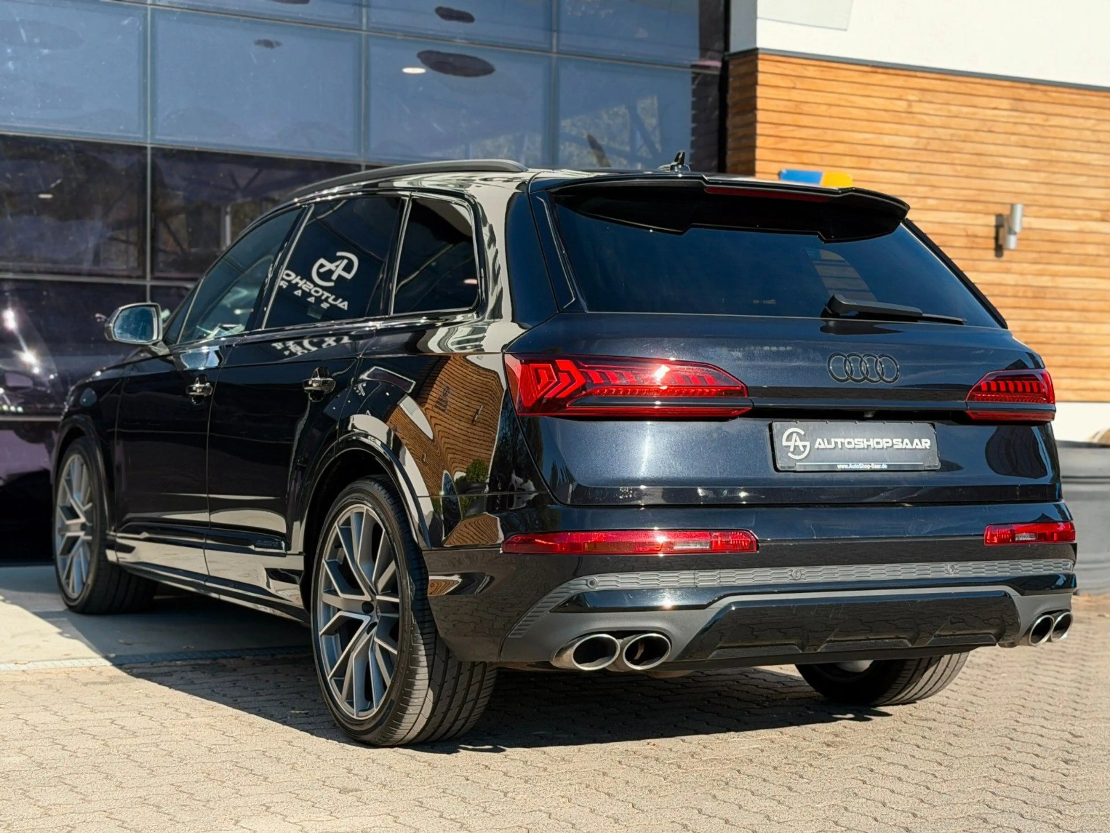 Audi SQ7 4.0 TDI S-Line quattro V8/PANORAMA/ACC — photo 7