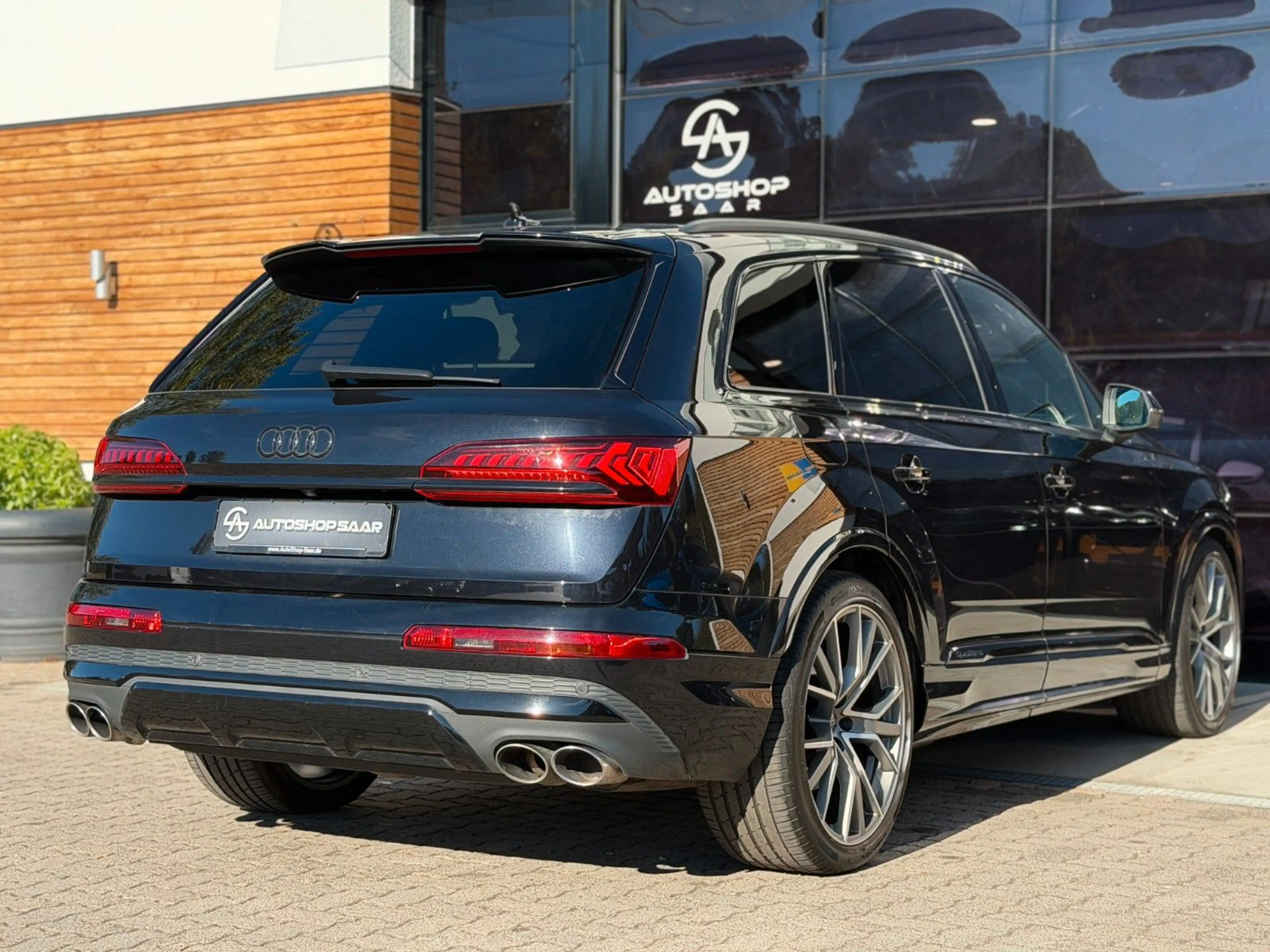 Audi SQ7 4.0 TDI S-Line quattro V8/PANORAMA/ACC — photo 8