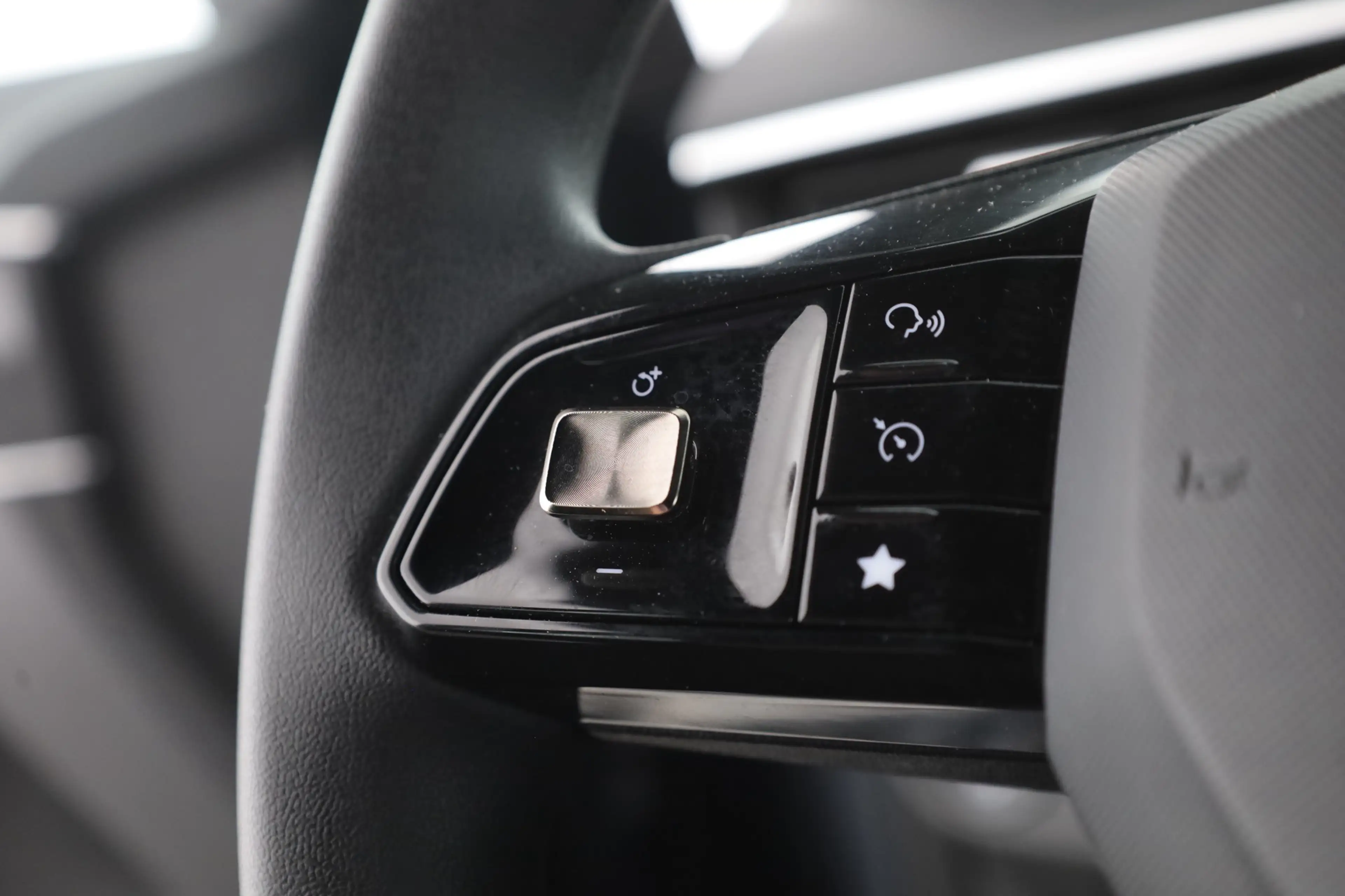 MG MG3 1.5 Comfort LED Navi Kamera — photo 15