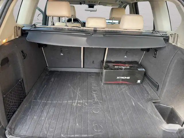 BMW X3 view 13