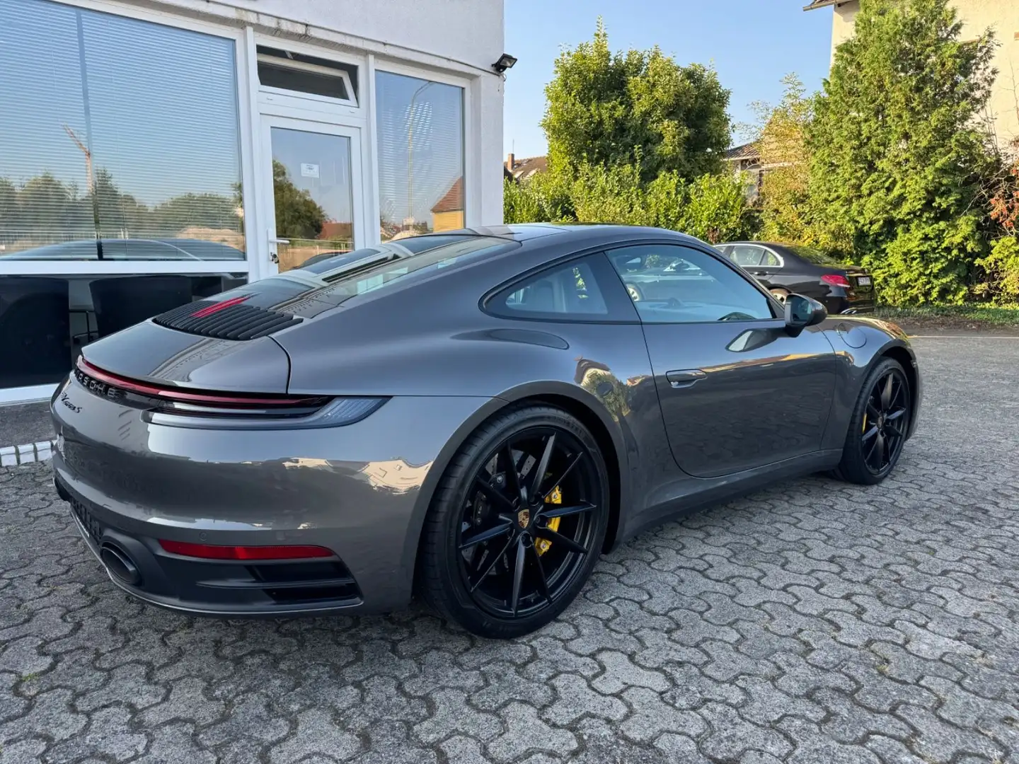 Porsche 911 Carrera S*Coupe*SportChrono*Keramik*MATRIX Grau - 2