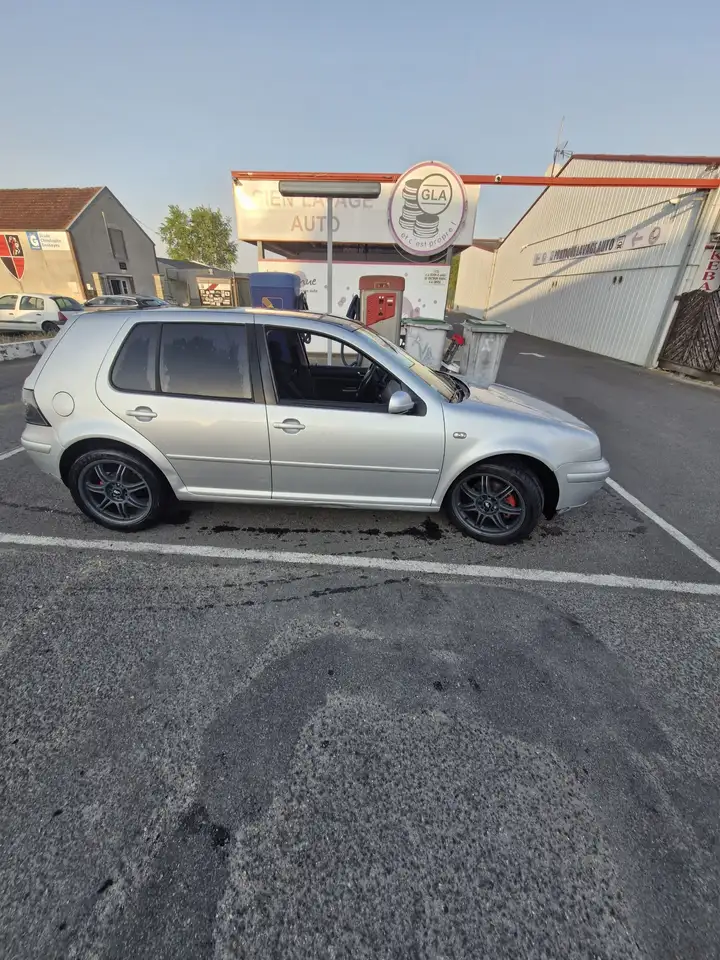 Volkswagen Golf 1.9 TDI - 130 Carat, foto 2