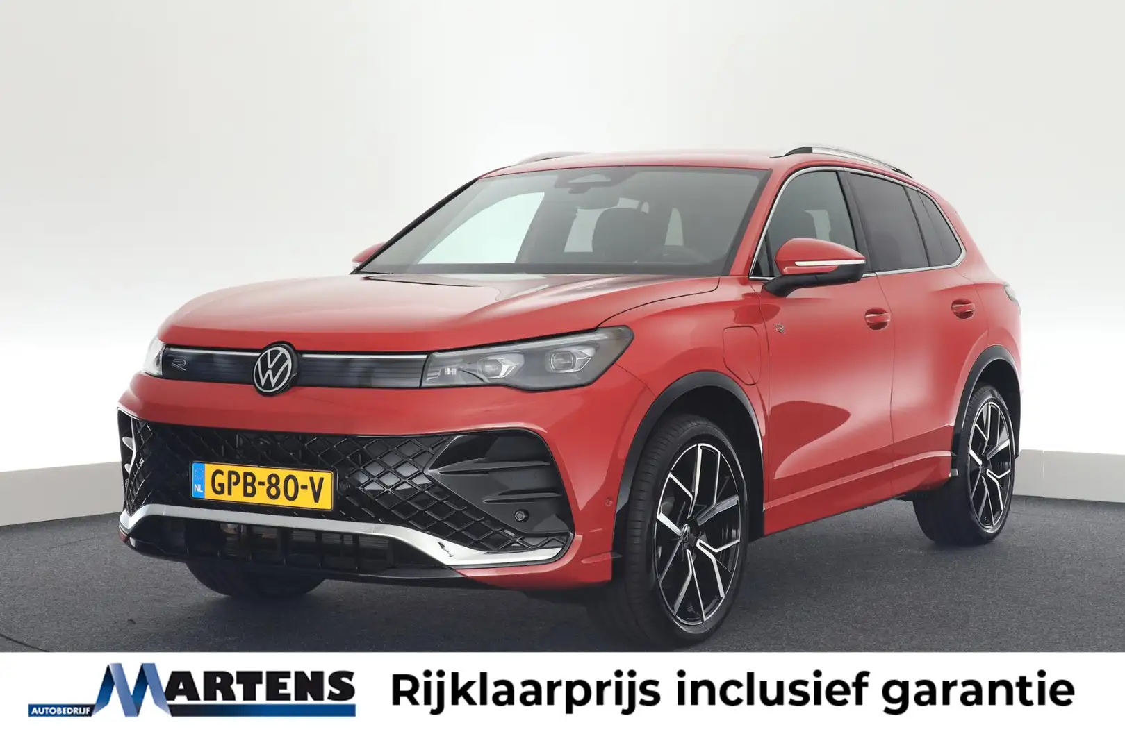 Volkswagen Tiguan 1.5 204pk eHybrid R-Line Business Trekhaak 360Came Rood - 1