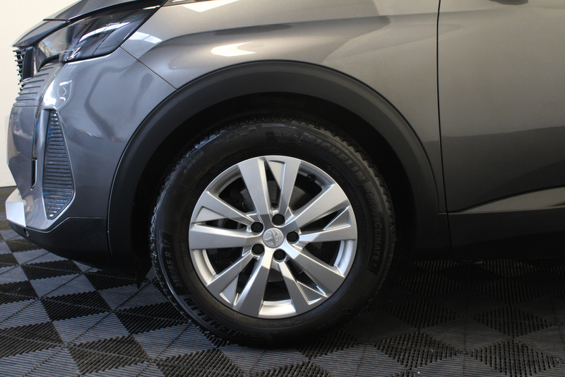 Peugeot 5008 1.2 PureTech Active Pack Business |Navi|Camera|Car — photo 7