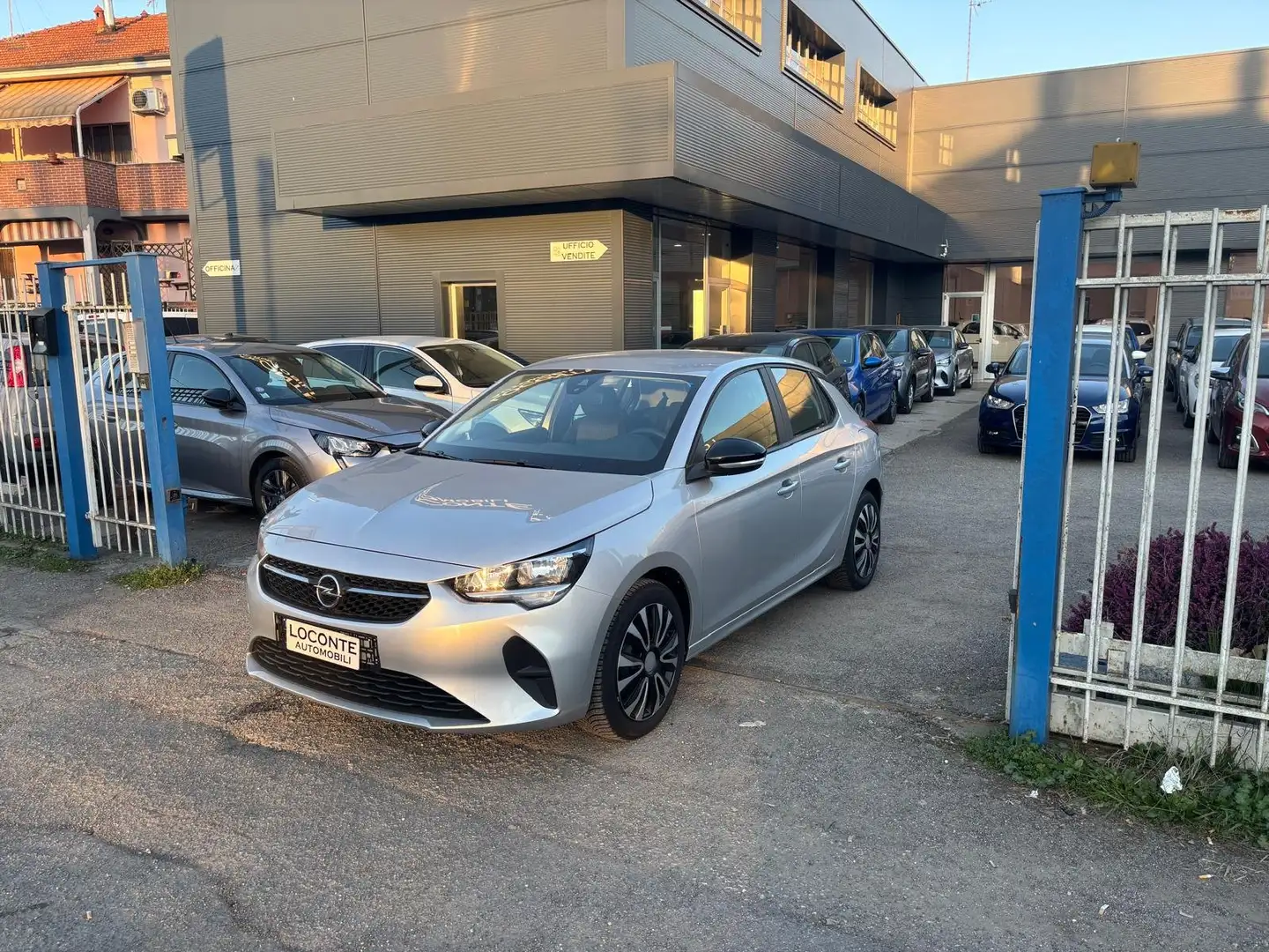 Opel Corsa Elegance VARI ALLESTIMENTI E COLORI IN SEDE Argento - 1