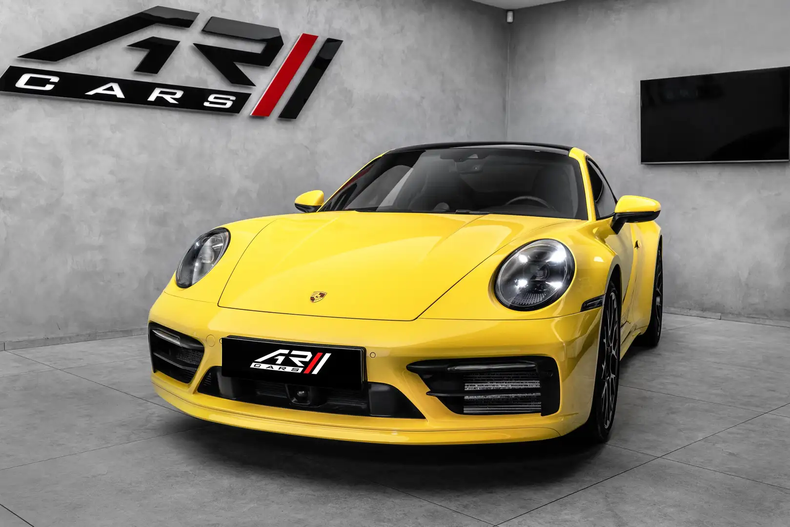 Porsche 992 4S Sport Design 450 ch - TVA récupérable Jaune - 2