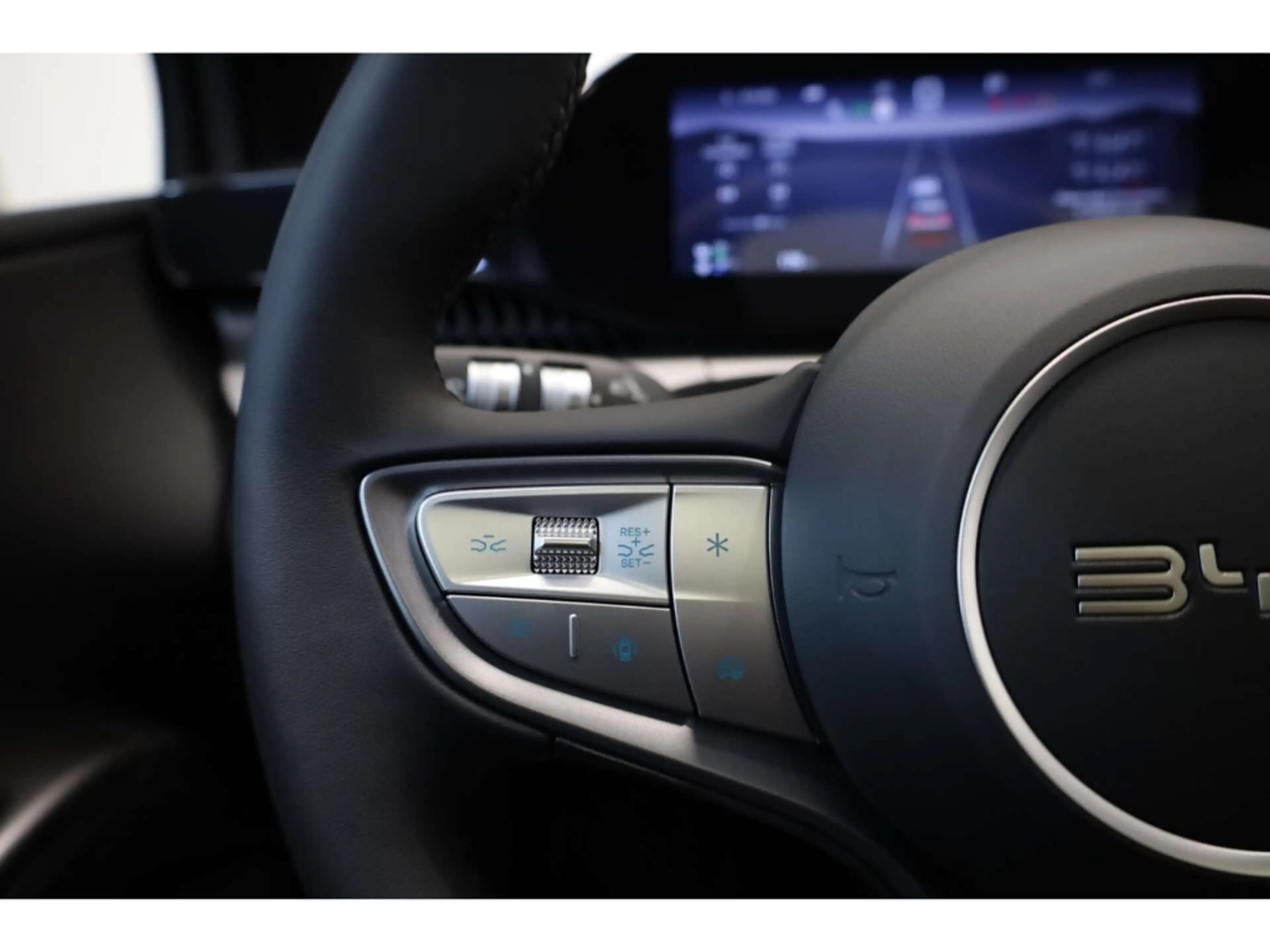 BYD Dolphin G DM-i Comfort — photo 15