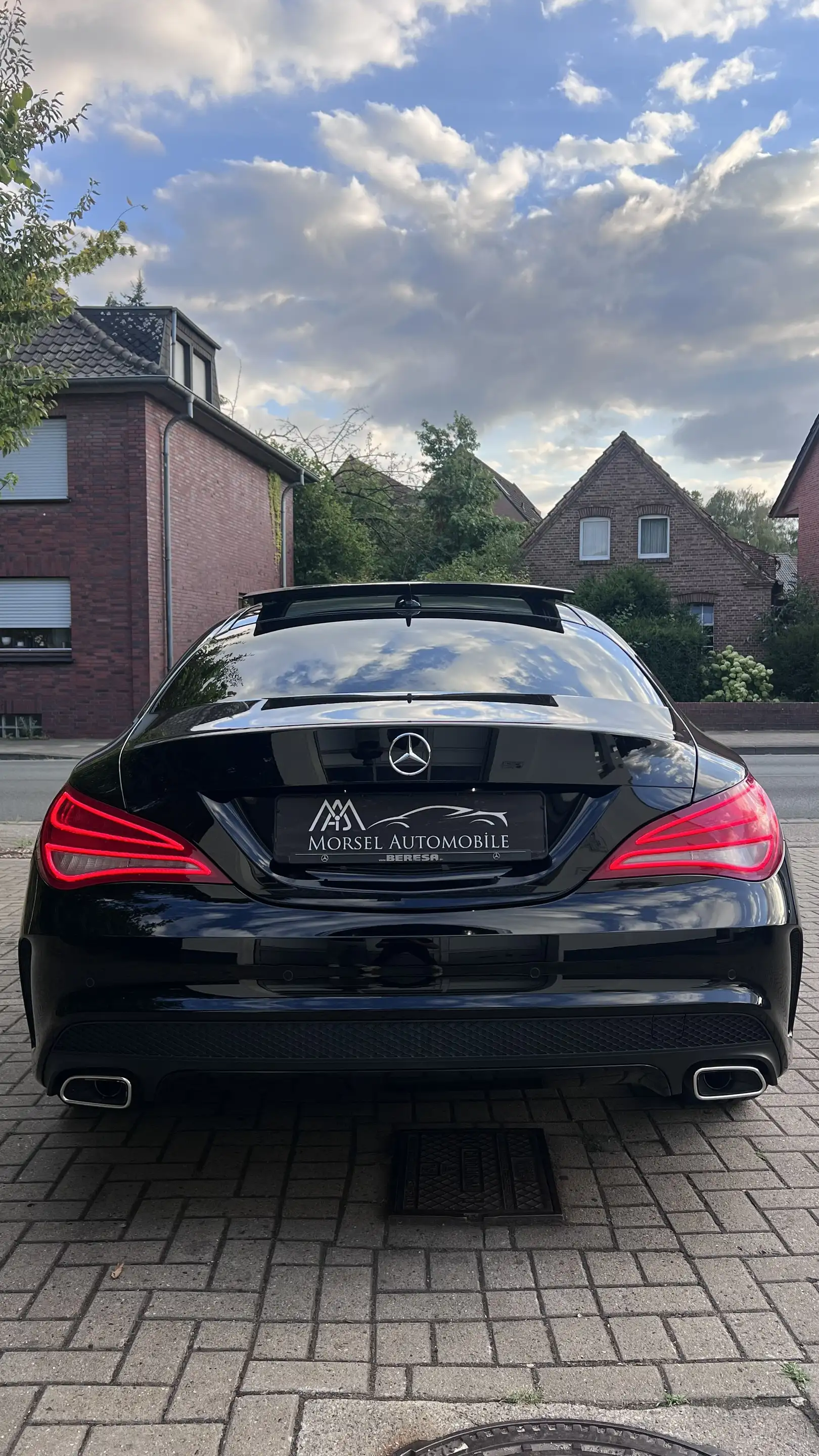 Mercedes-Benz CLA 220 3-AMG-LINE/PANO/COMAND/KAMERA/LED/AMBIENTE — photo 7