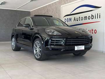 Cayenne 3.0 tiptronic-Tetto-Sport Chrono Plus-UniPro-Uff Italia