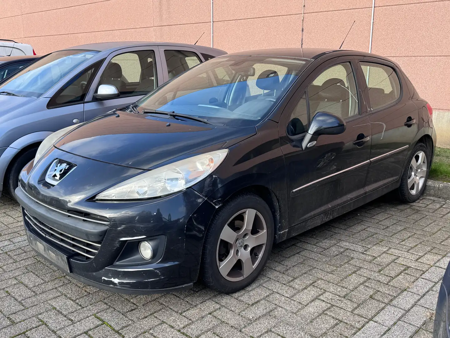 Peugeot 207 1.6 HDI | Airco | Handelaar Zwart - 1
