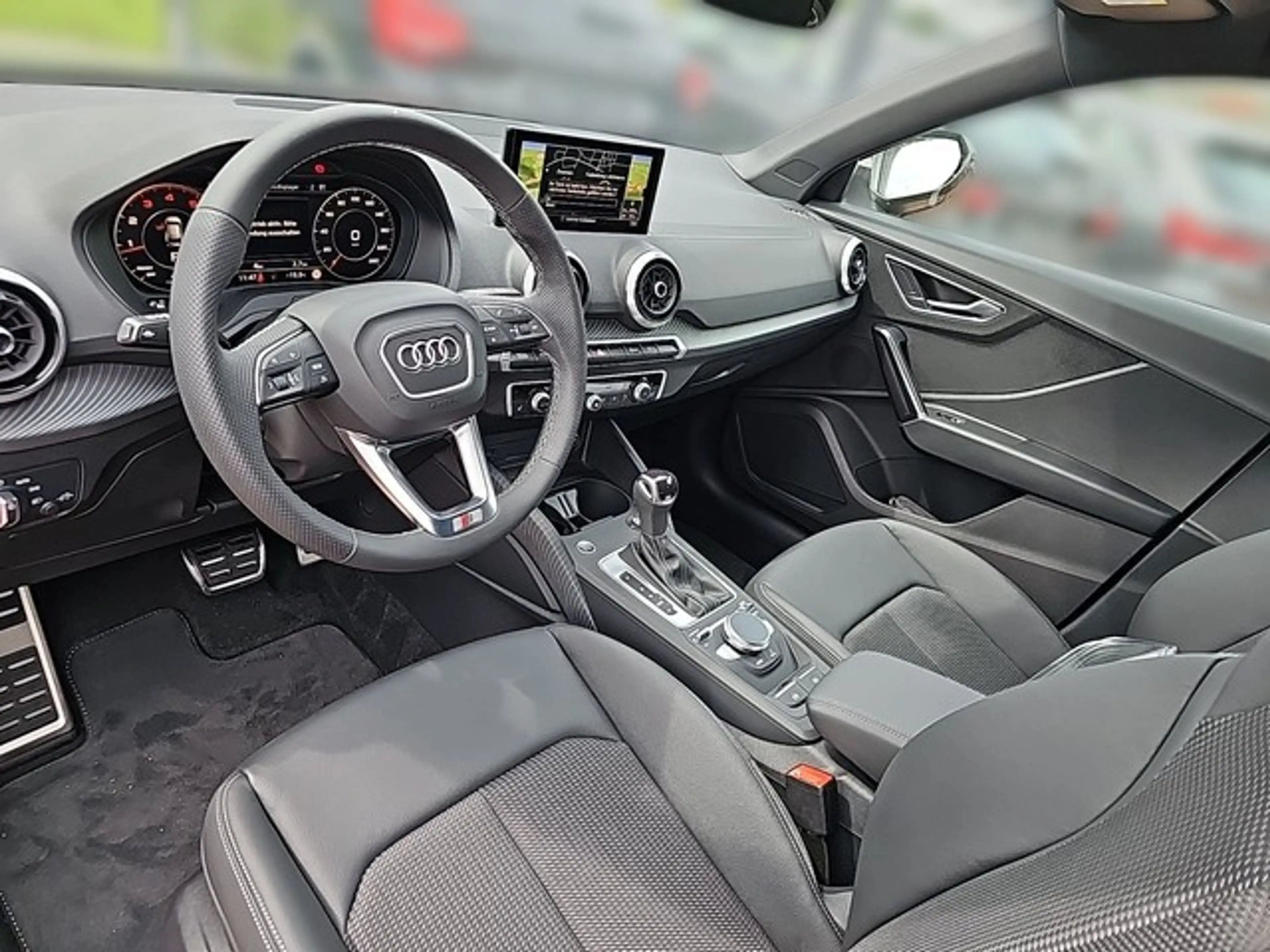Audi Q2 35 TFSI S line S tronic AHK Matrix — photo 6