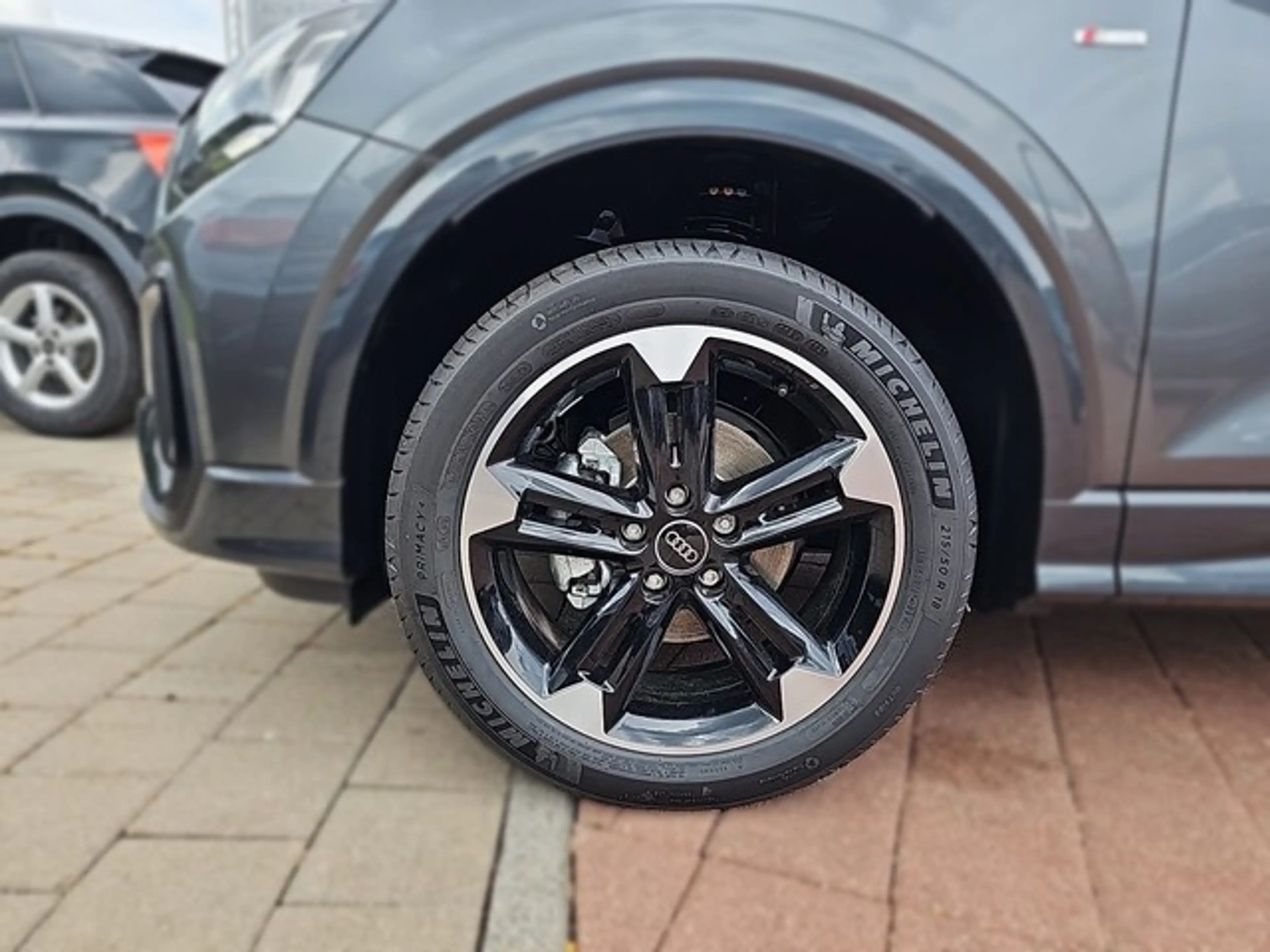 Audi Q2 35 TFSI S line S tronic AHK Matrix — photo 9