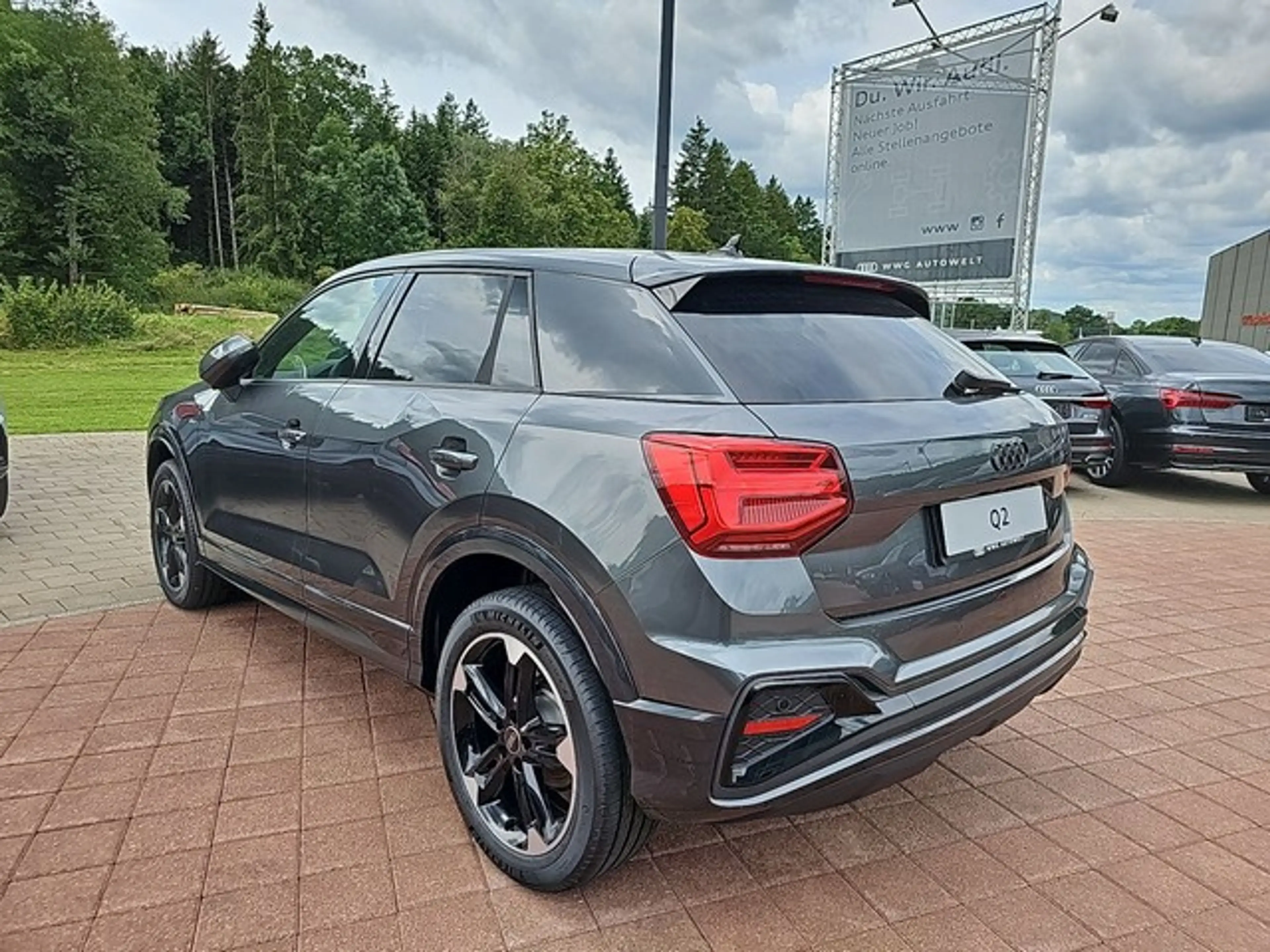 Audi Q2 35 TFSI S line S tronic AHK Matrix — photo 11