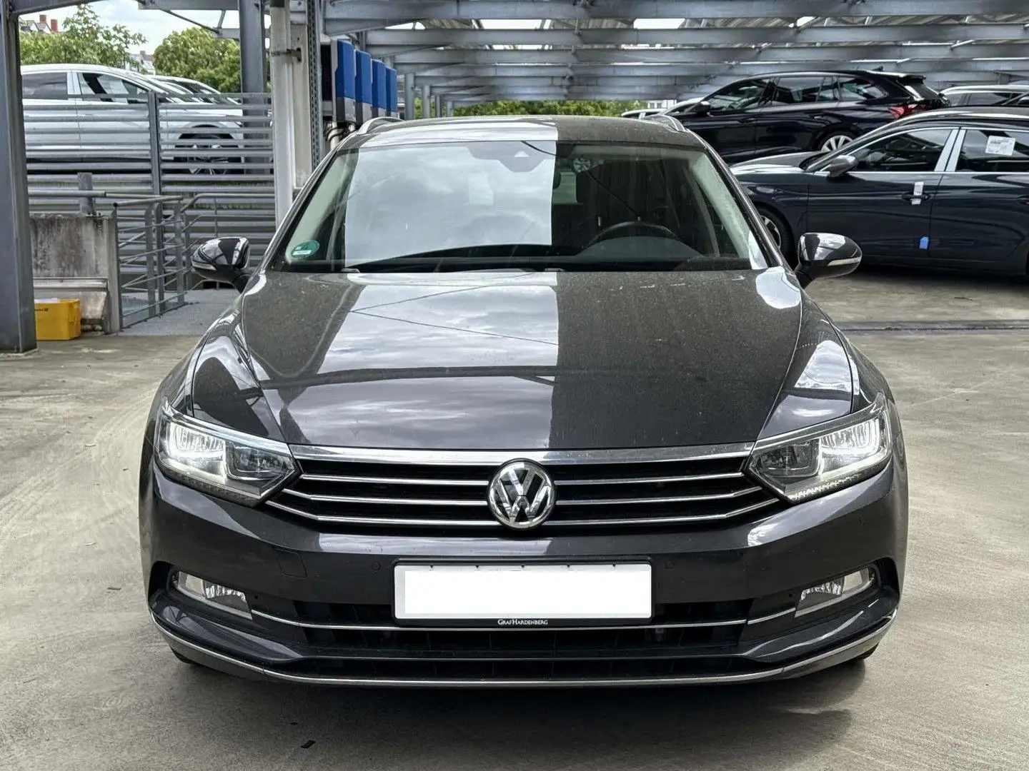 Volkswagen Passat Variant Passat Var Highline 1.8 TSI AUT. VIRTUAL*LED*ACC Gris - 2