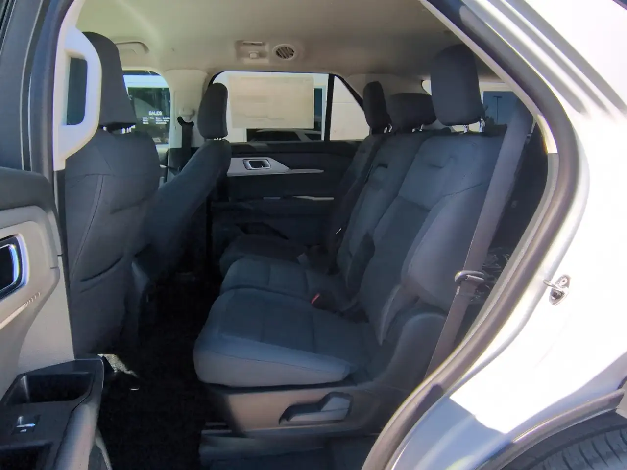 Ford Explorer снимка Ford Explorer