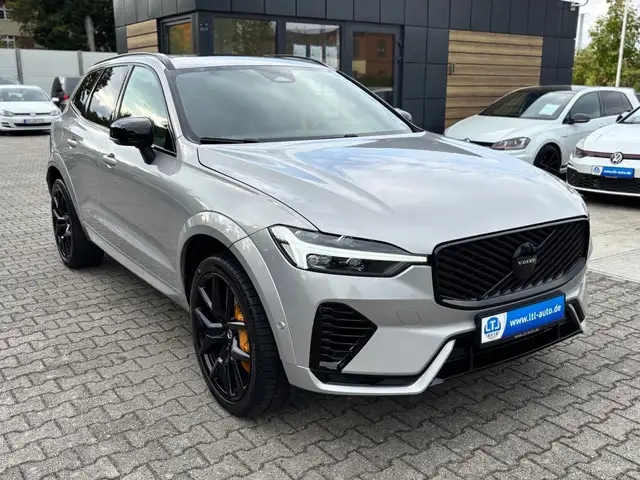 Volvo XC60 Polestar Engineered Recharge Plug In Hybrid