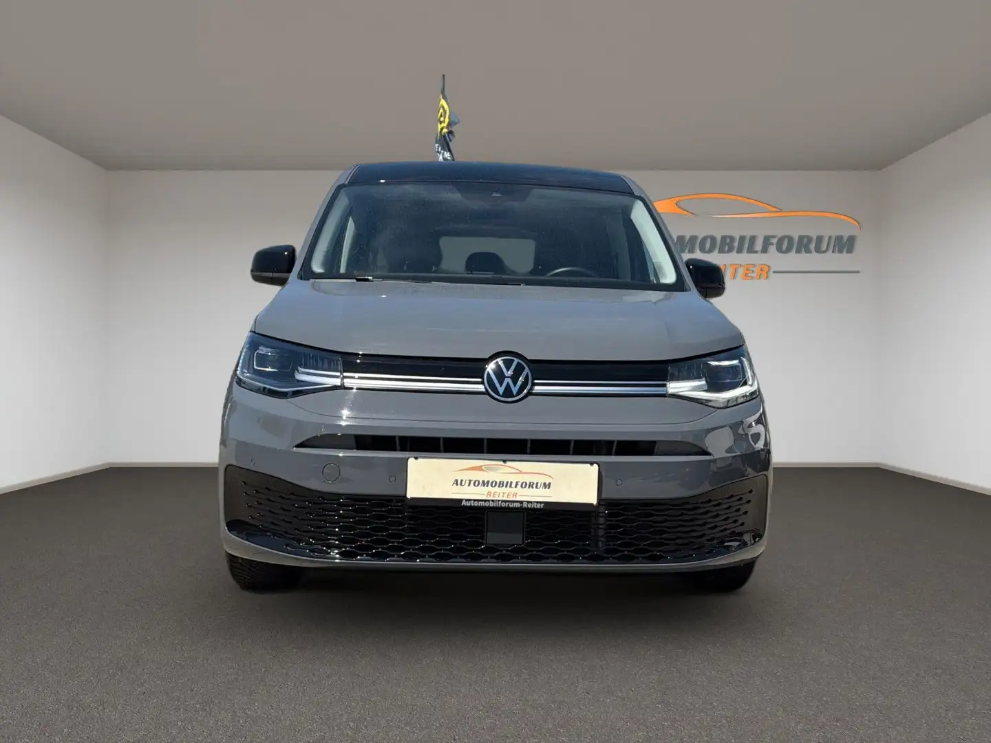 Volkswagen Caddy Edition Maxi AHK LED Neues Modell Grau - 2