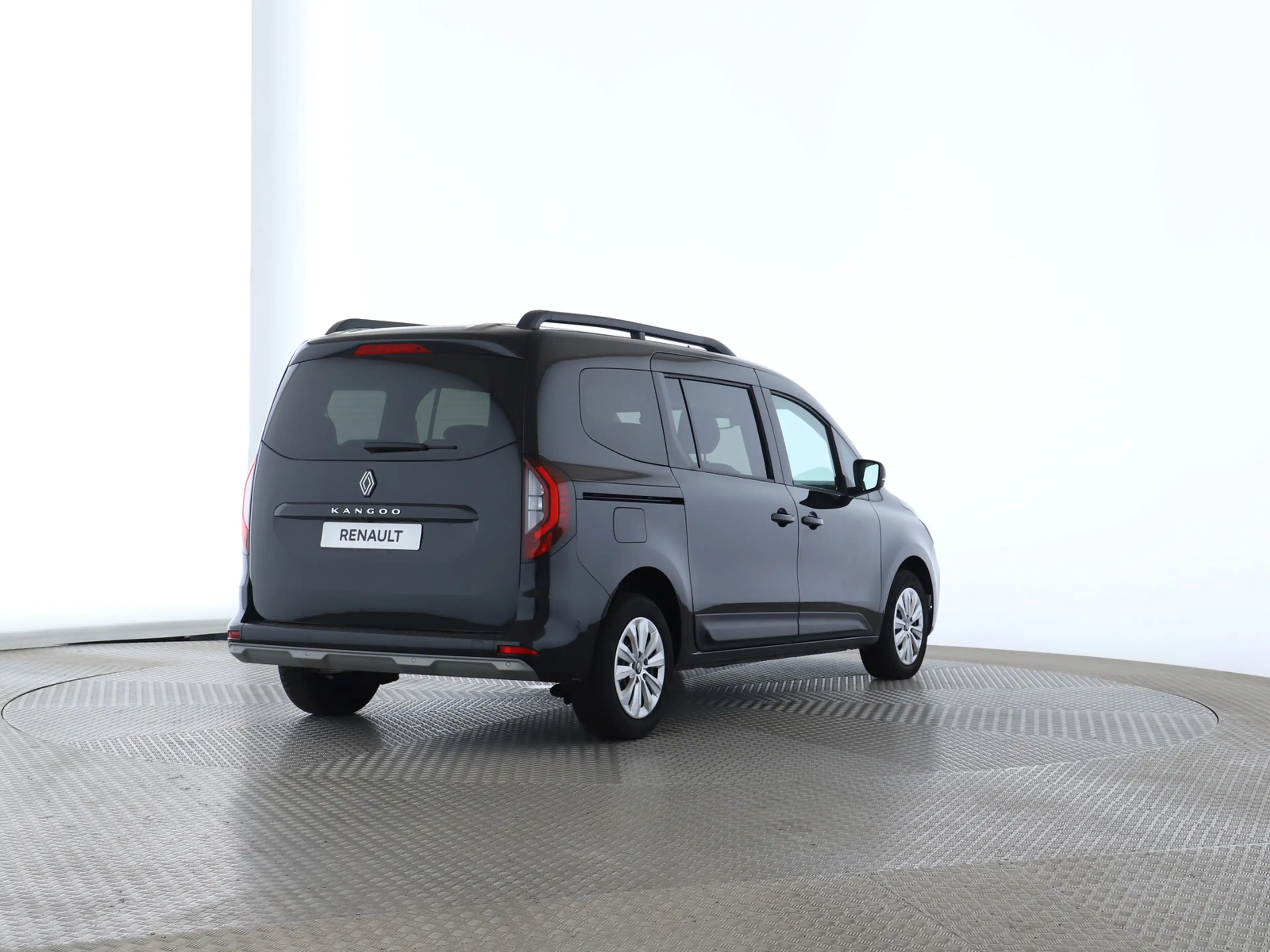 Renault Kangoo TECHNO TCe 130 EDC Apple CarPlay — photo 7