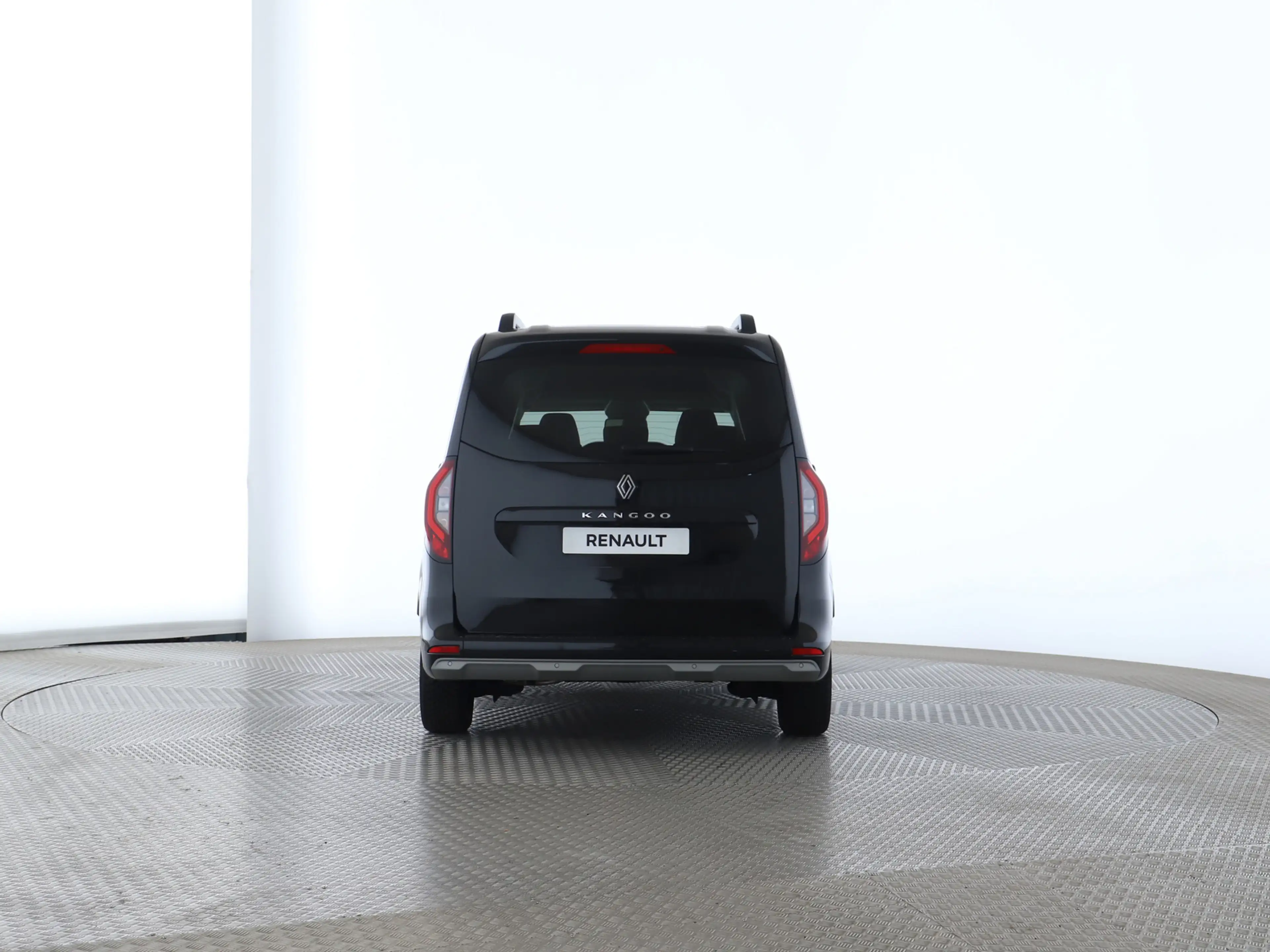 Renault Kangoo TECHNO TCe 130 EDC Apple CarPlay — photo 5
