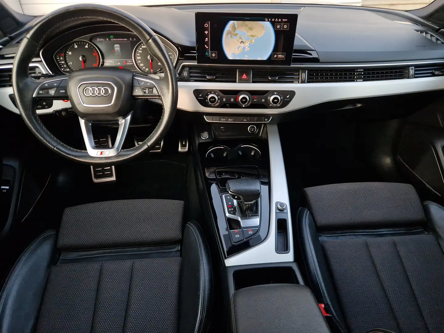 Audi A4 35 TDI 3x S-LINE, PANO*AHK*19ZOLL*B&O*Teilleder!!! Blau - 2