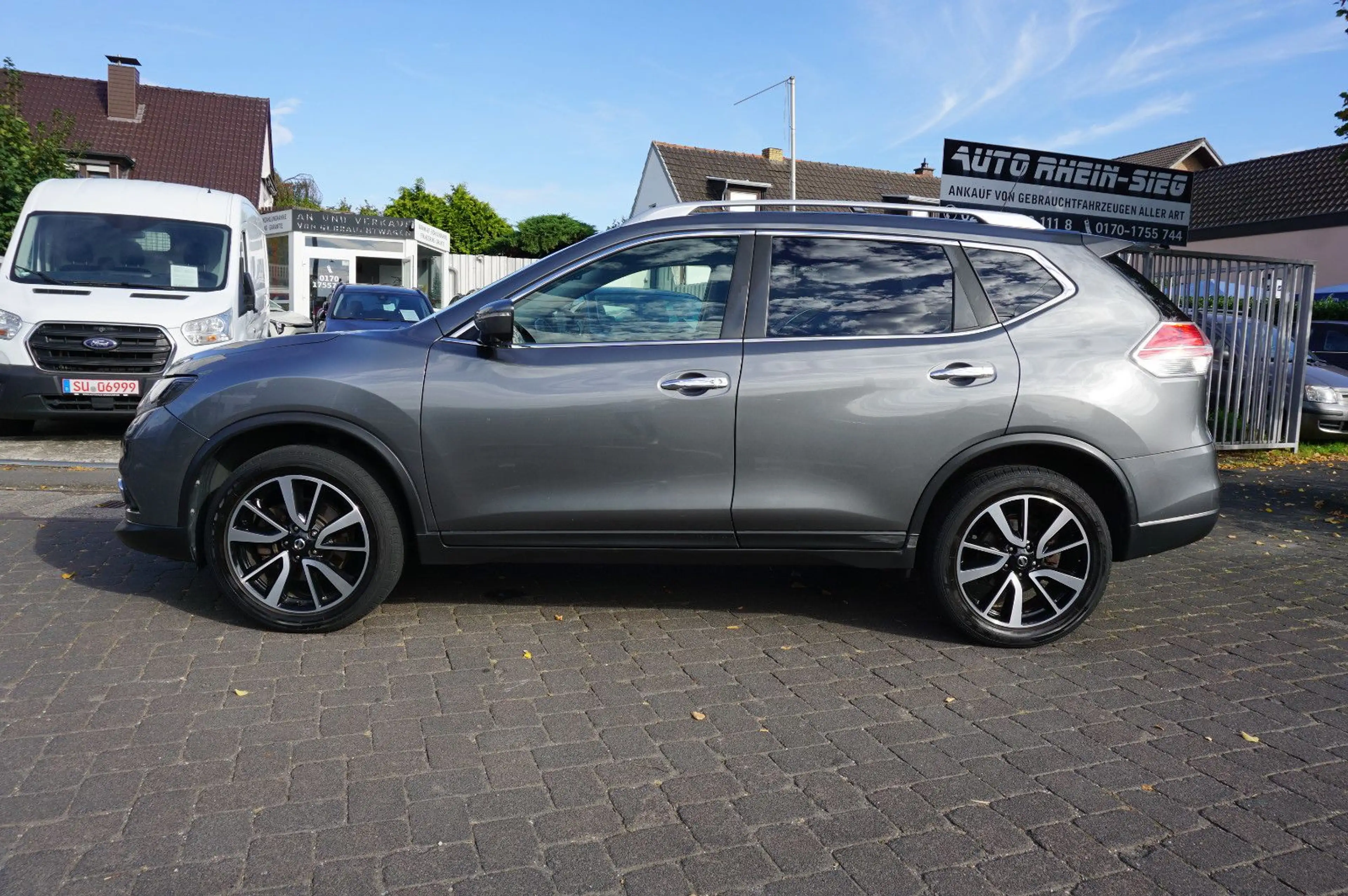 Nissan X-Trail N-Vision 4x4 Automatik/Kamera/TÜV neu!! — photo 9