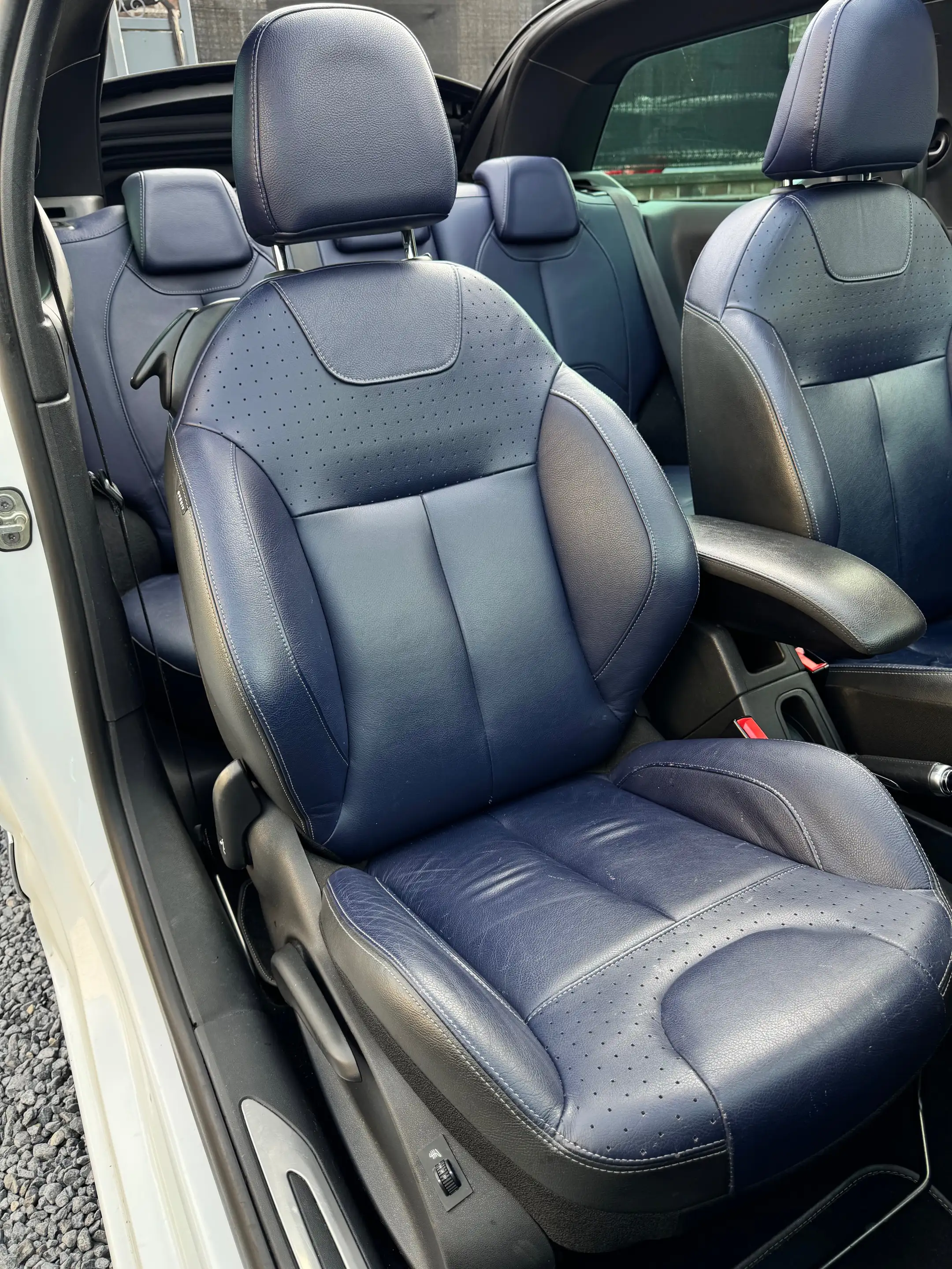 Citroen DS3 DS 3 Cabrio 1.6 THP Sport Chic — photo 12