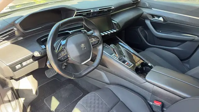 Peugeot 508 view 8