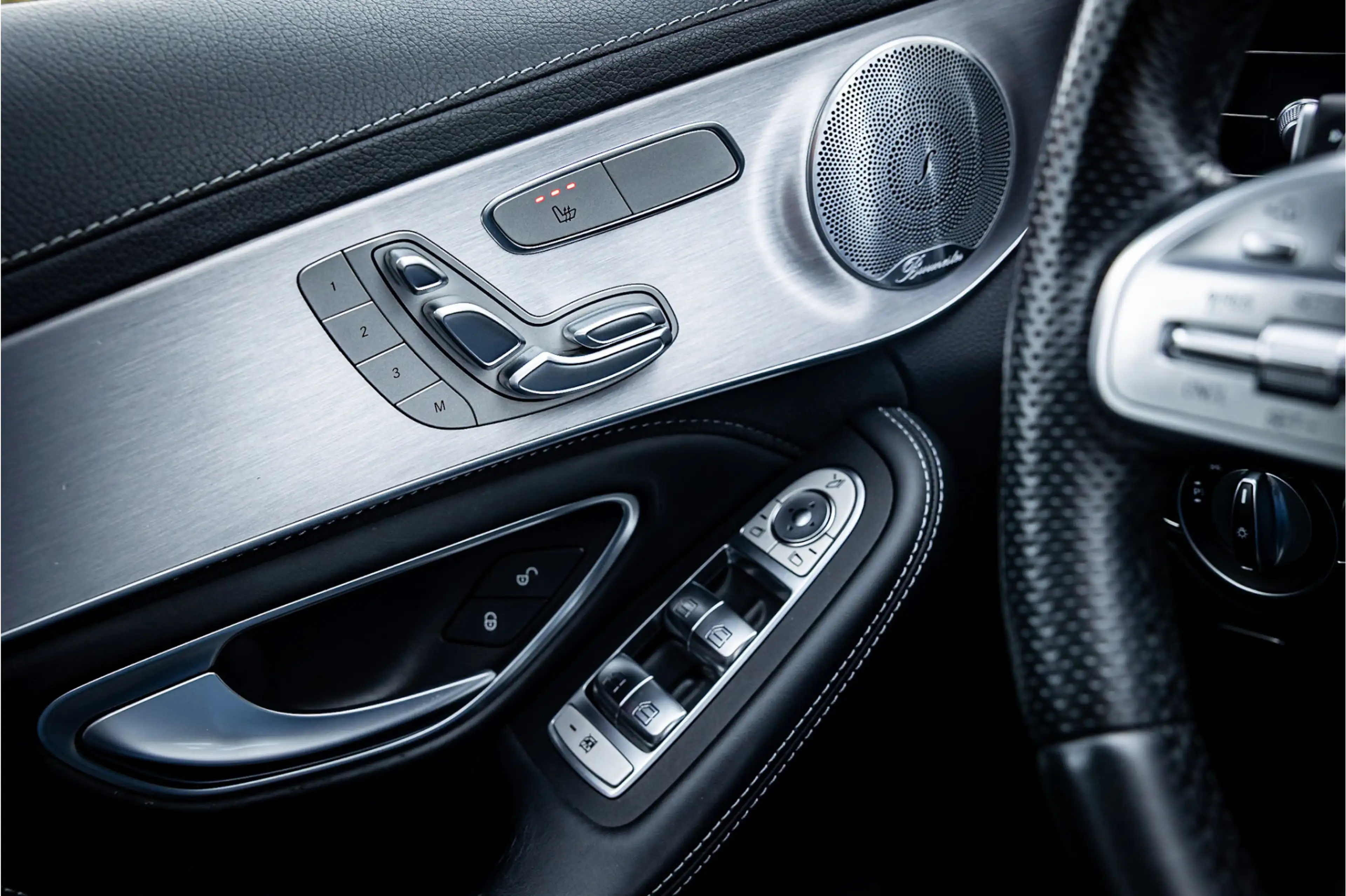 Mercedes-Benz C 63 AMG Estate Premium Plus Facelift Schaalstoel Distronic — photo 11