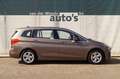 BMW 218 2-serie Gran Tourer 218i 140pk Automaat High Execu Bruin - thumbnail 2