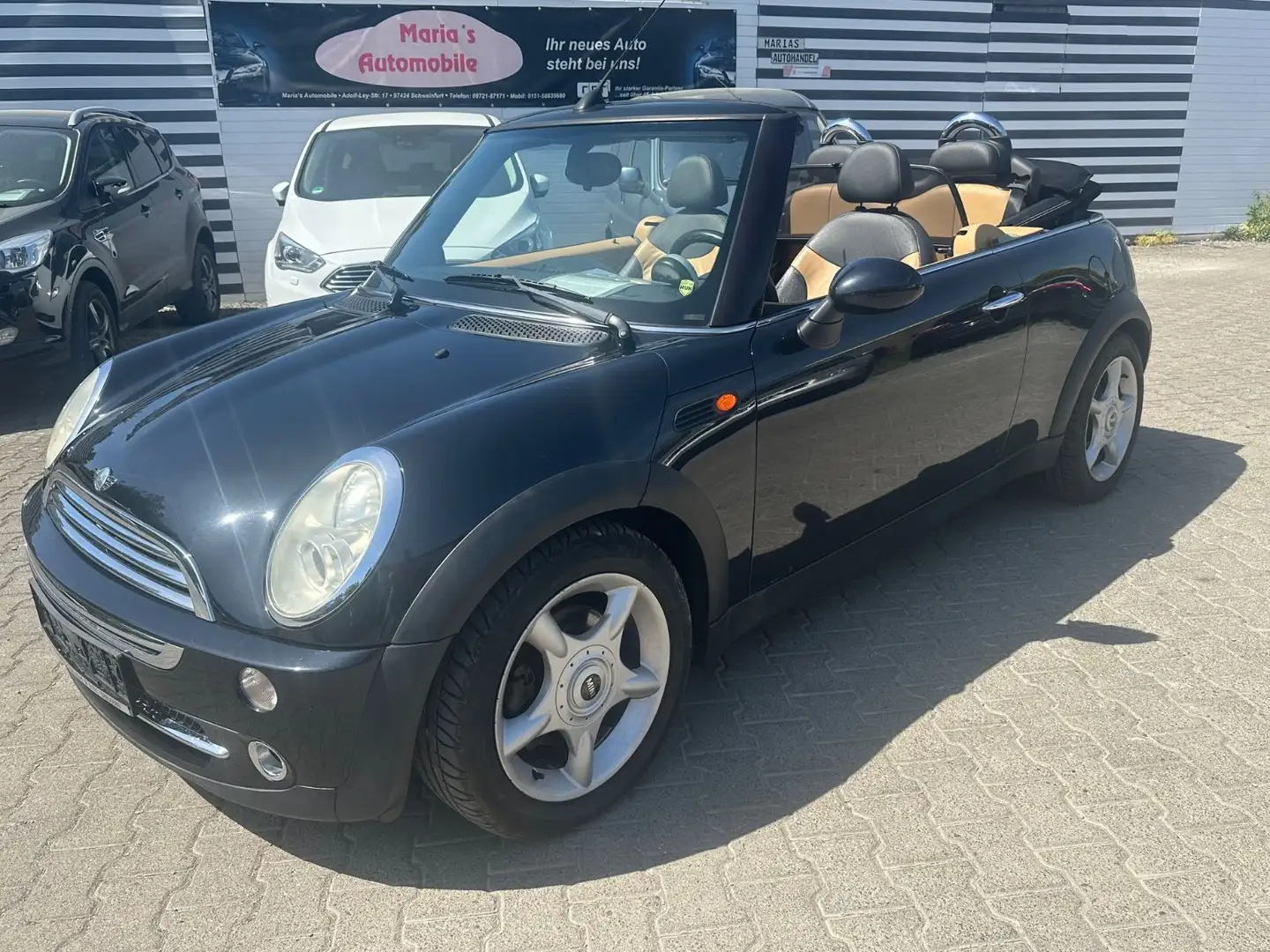 MINI Cooper Cabrio Cooper Schwarz - 1