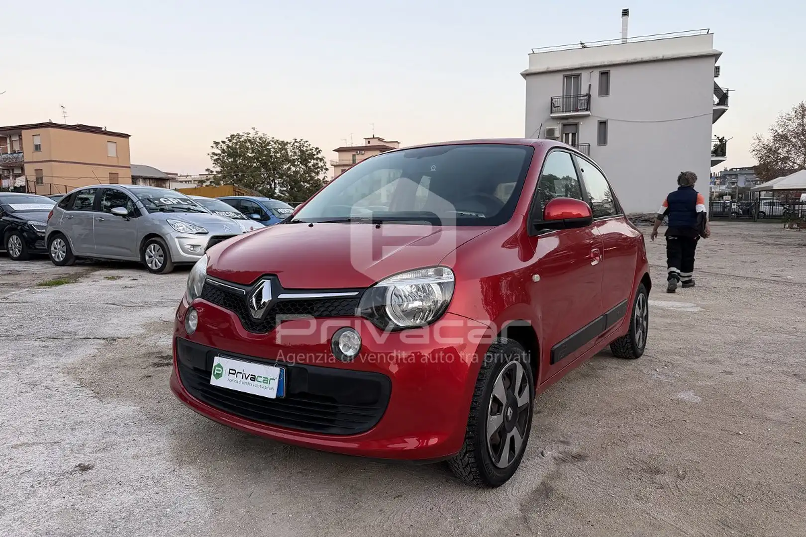 Renault Twingo Twingo 1.0 SCe Live Rosso - 1