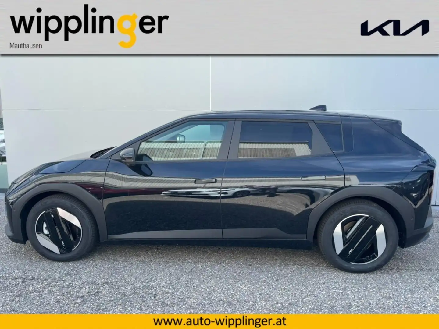 Kia EV4 HB/EARTH PLUS/81,4KWH/AT/FWD/204/MY26 LP.: € 51.290,00 Schwarz - 2