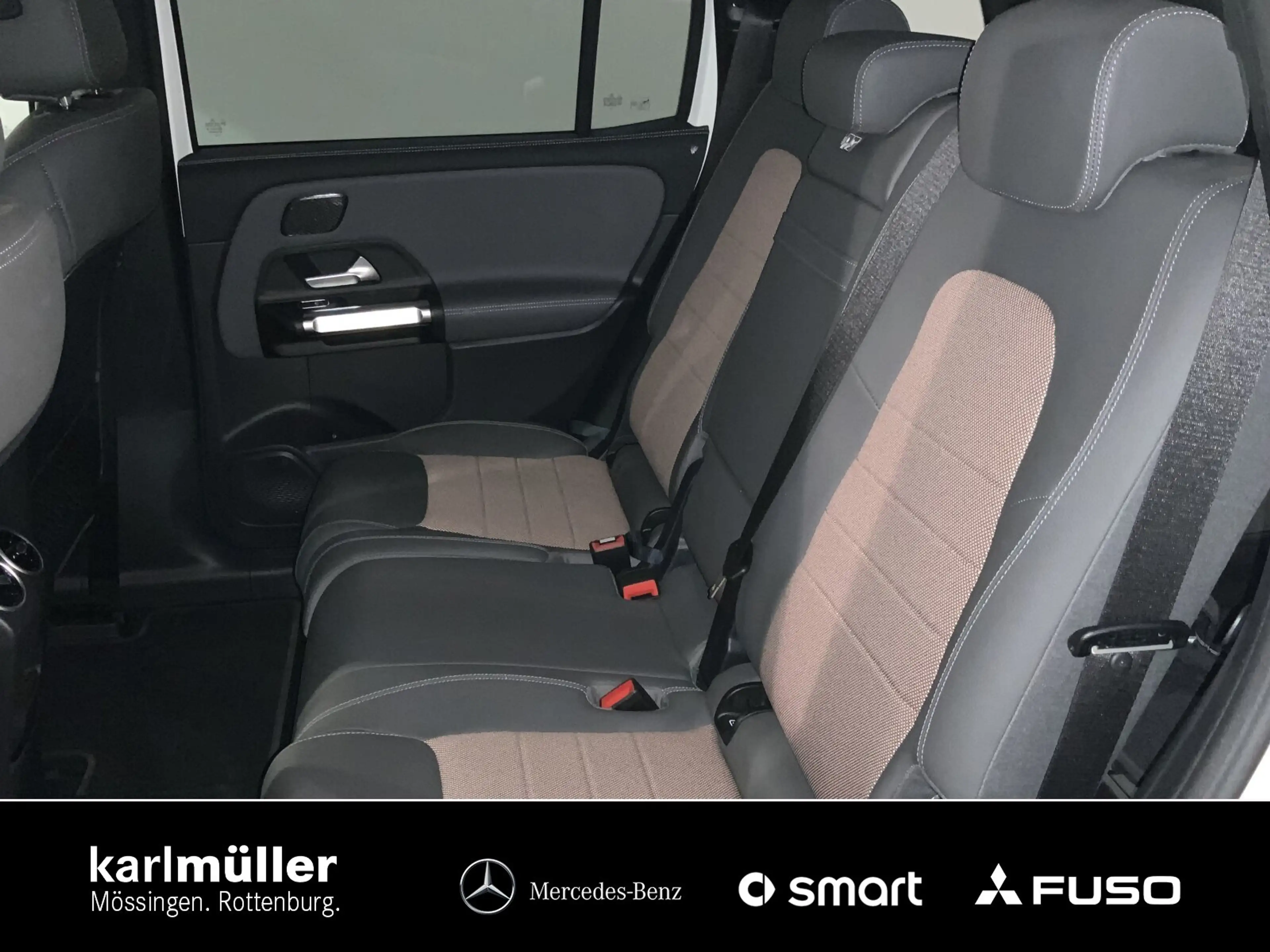 Mercedes-Benz EQB 250 EQB 250+ Night+Electric Art+Pano+Memory+WinterP — photo 12