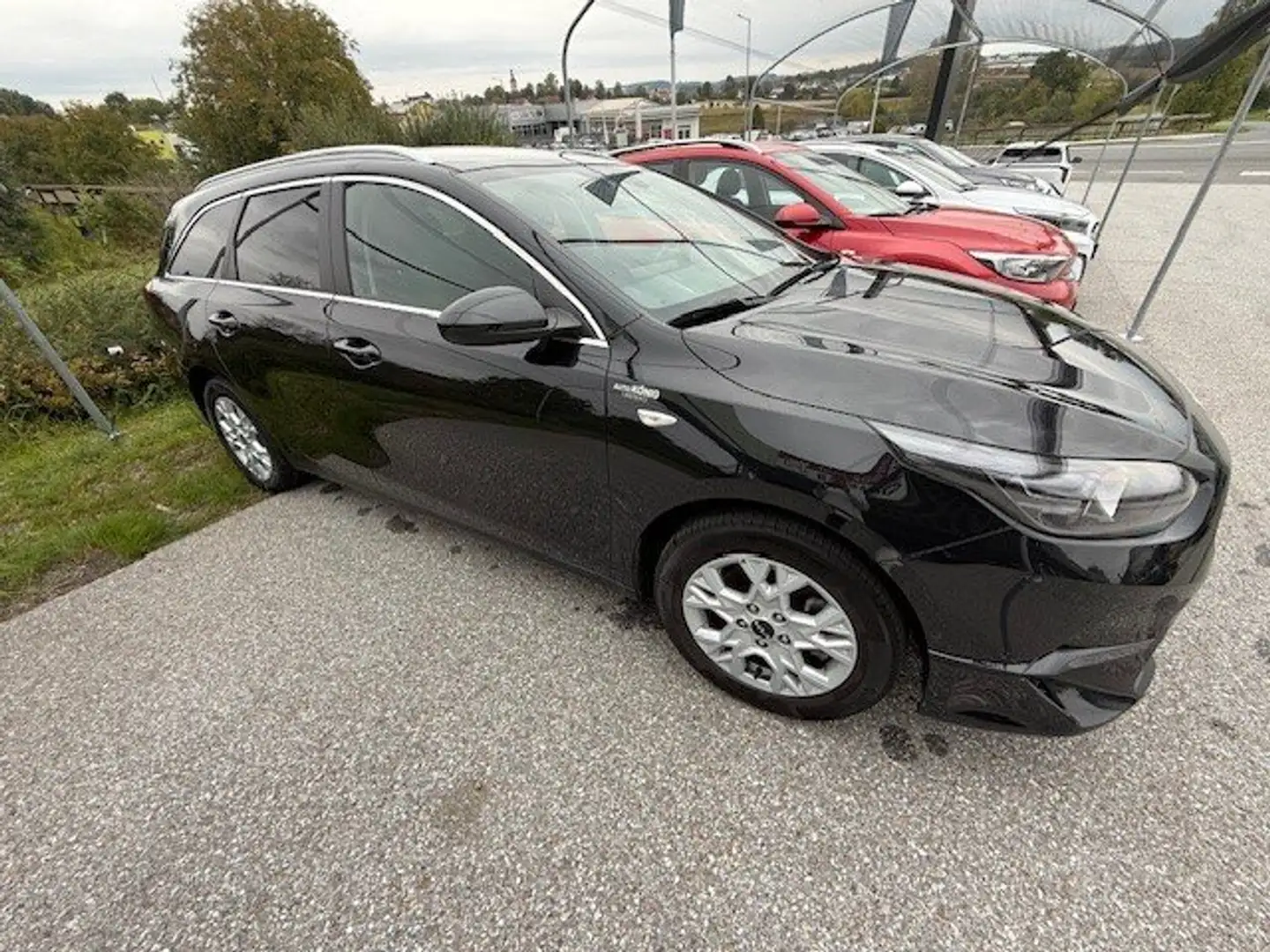 Kia Ceed SW / cee'd SW 1,5 TGDI Silber Schwarz - 2