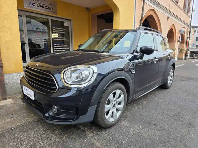 MINI One D Countryman Mini Countryman F60 2017 1.5 Business auto 7m