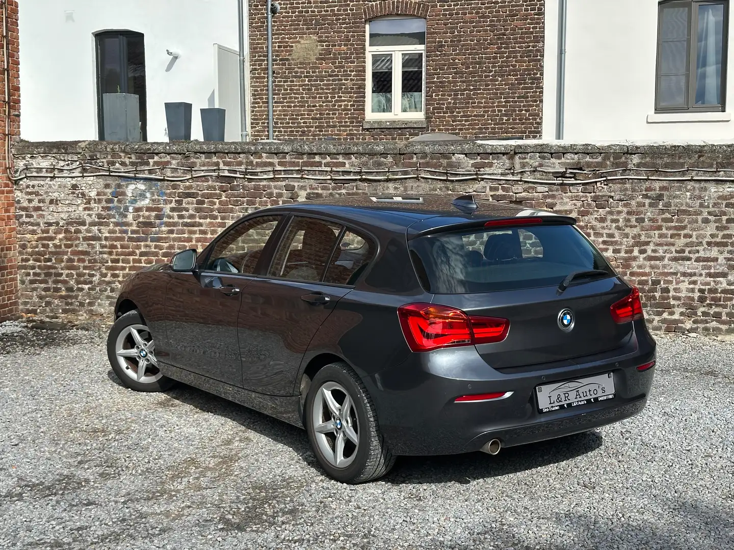 BMW 116 116i Advantage Navi-PDC-Garantie Gri - 2